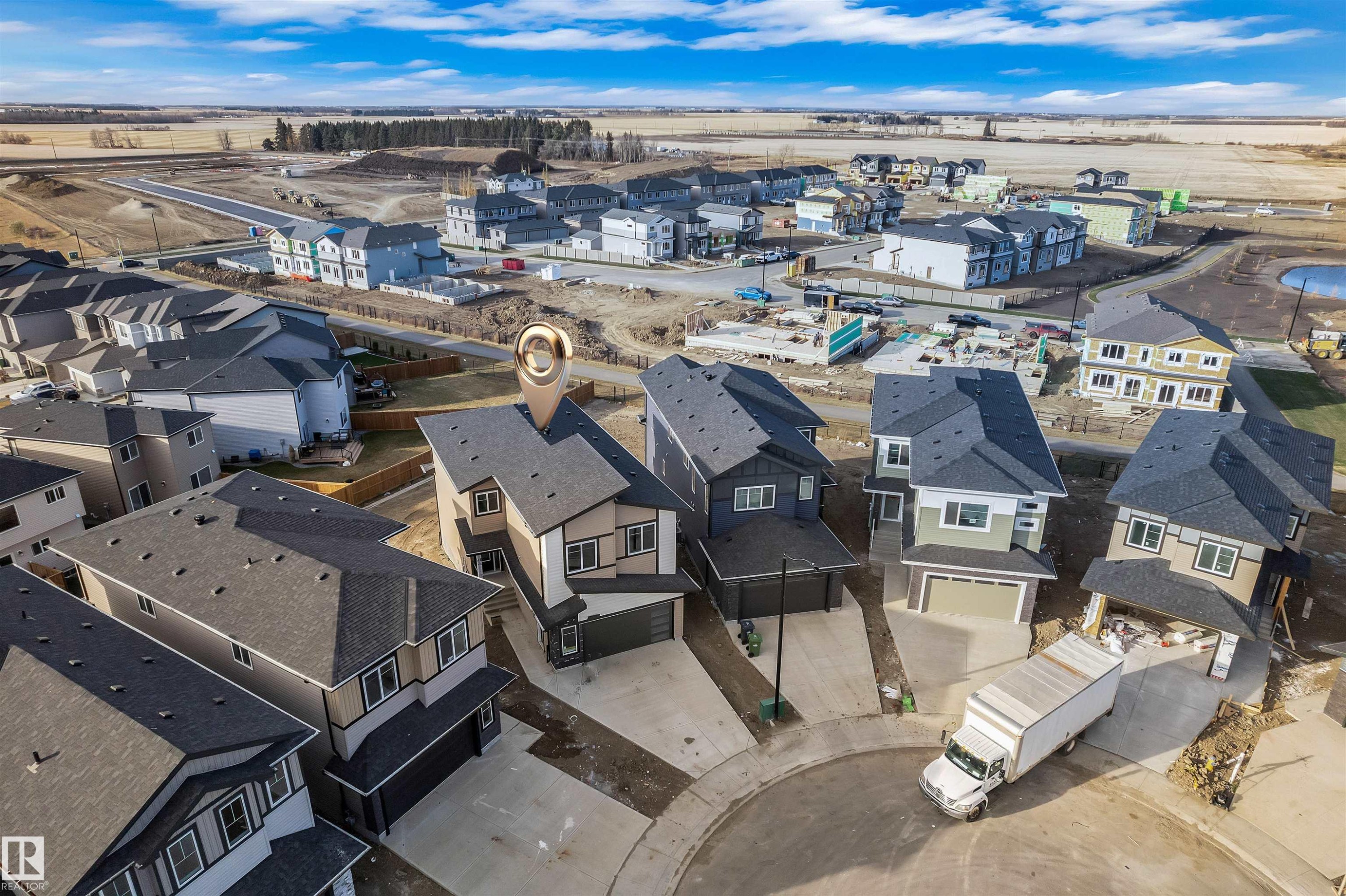 417 Pine Point(E), Leduc, AB - Outdoor With View