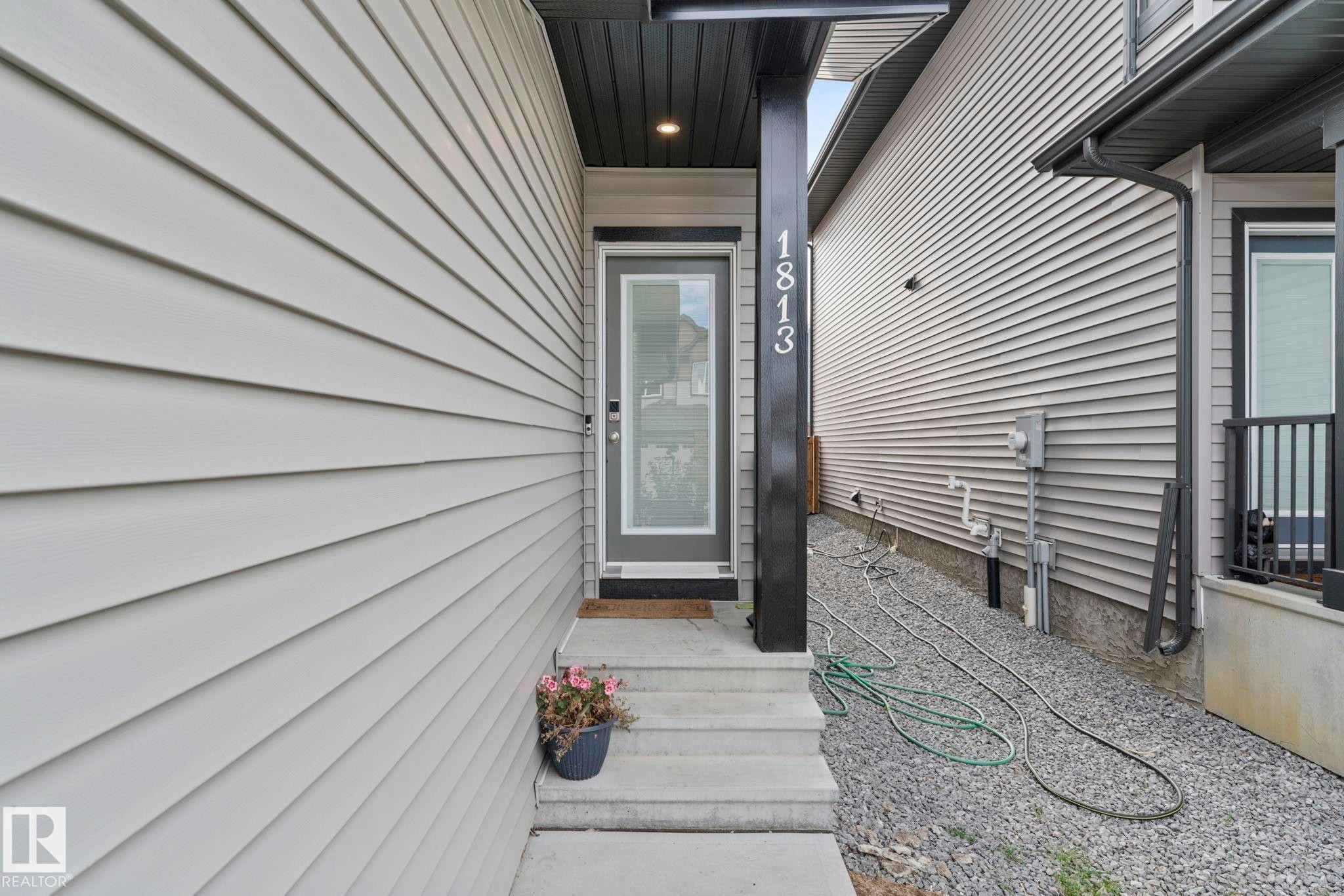 Property entrance - 1813 Collip View View, Edmonton, AB - Outdoor With Exterior