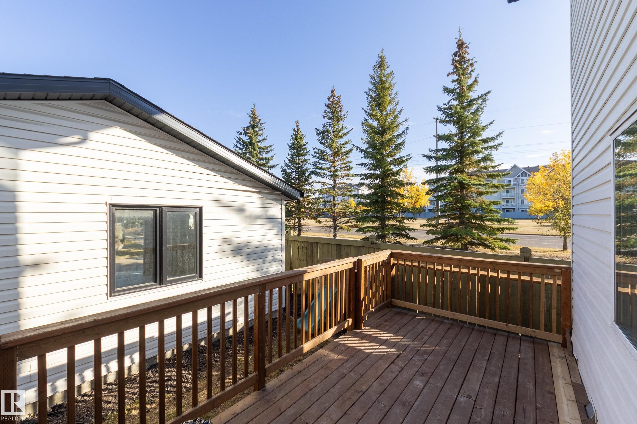 Edmonton, AB - Outdoor With Deck Patio Veranda With Exterior