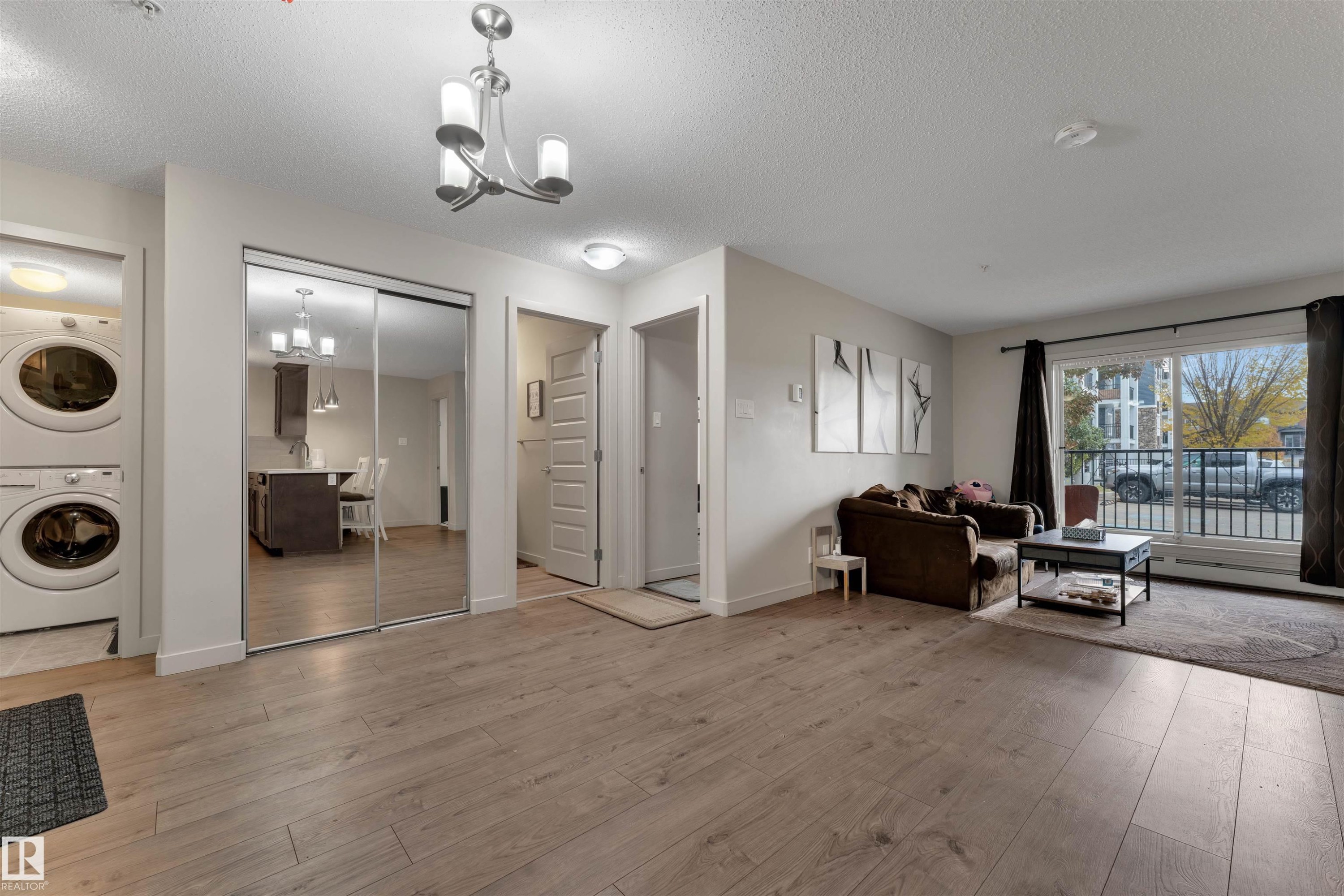 106 4008 Savaryn Drive, Edmonton, AB - Indoor