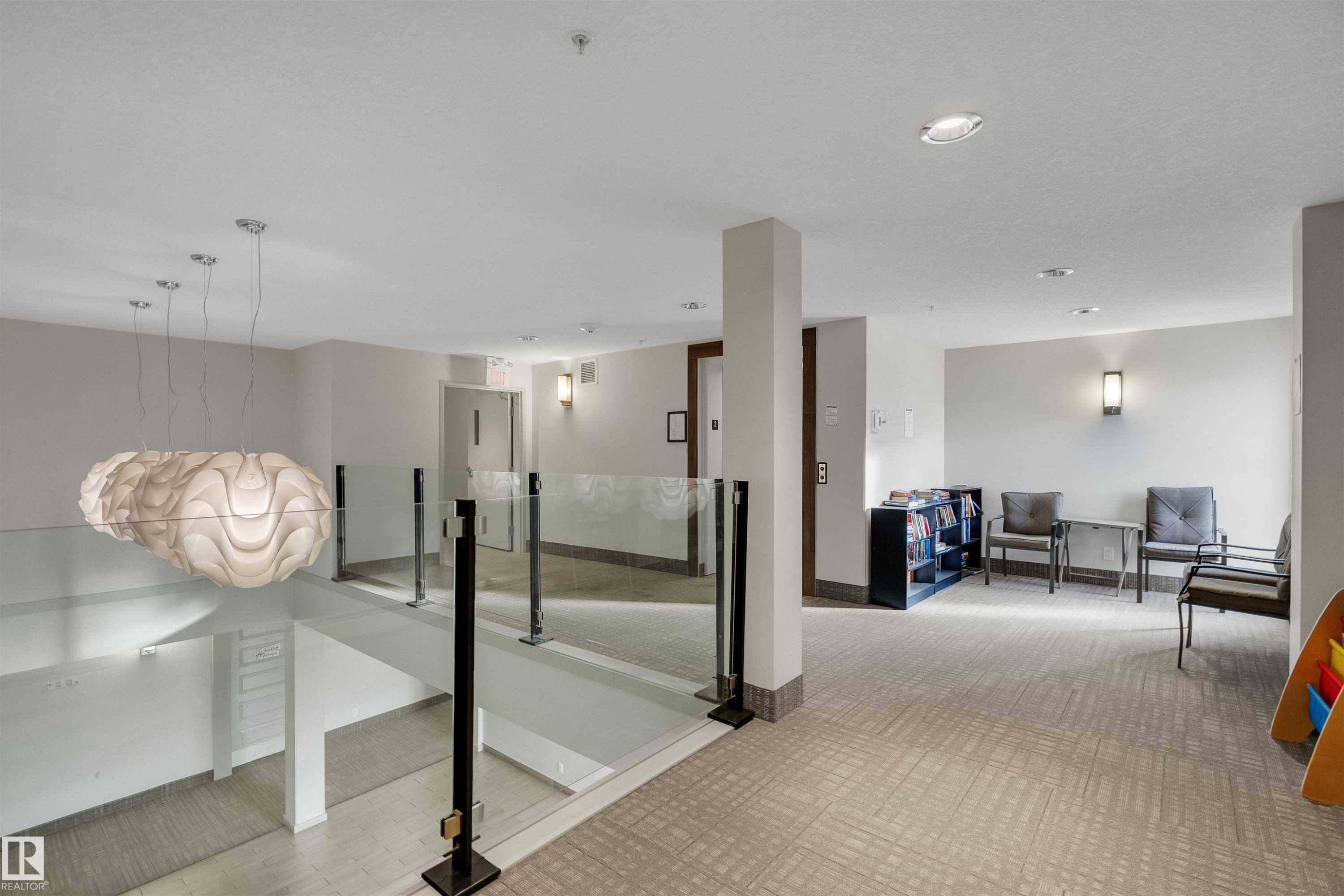 106 4008 Savaryn Drive, Edmonton, AB - Indoor Photo Showing Other Room