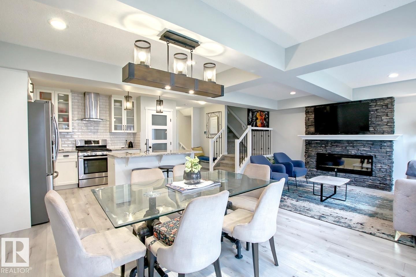 19633 26A Av, Edmonton, AB - Indoor With Fireplace