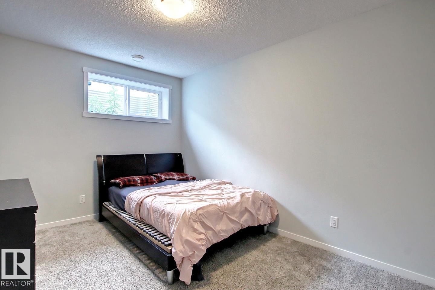 19633 26A Av, Edmonton, AB - Indoor Photo Showing Bedroom