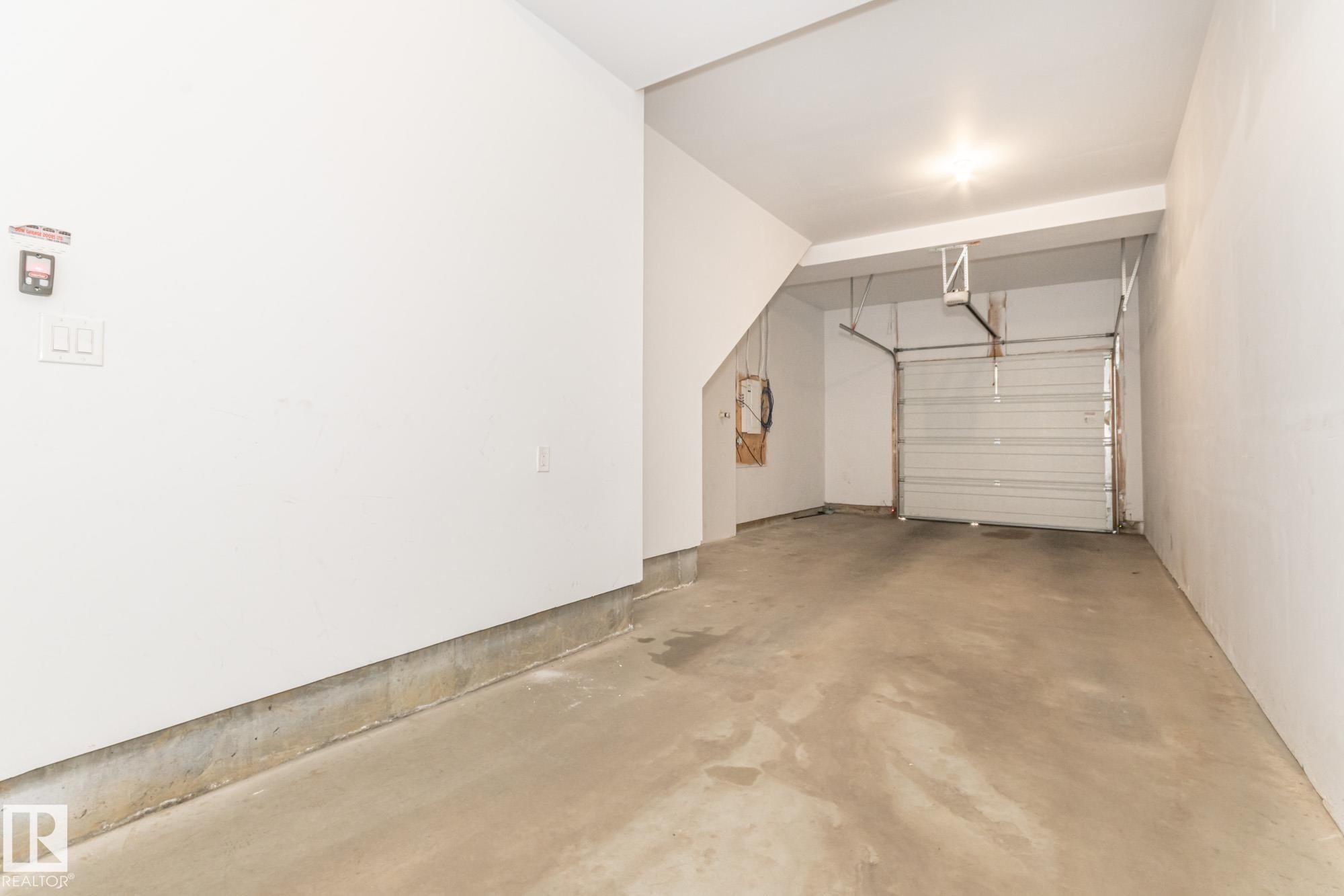 71 655 Watt Boulevard, Edmonton, AB - Indoor Photo Showing Other Room