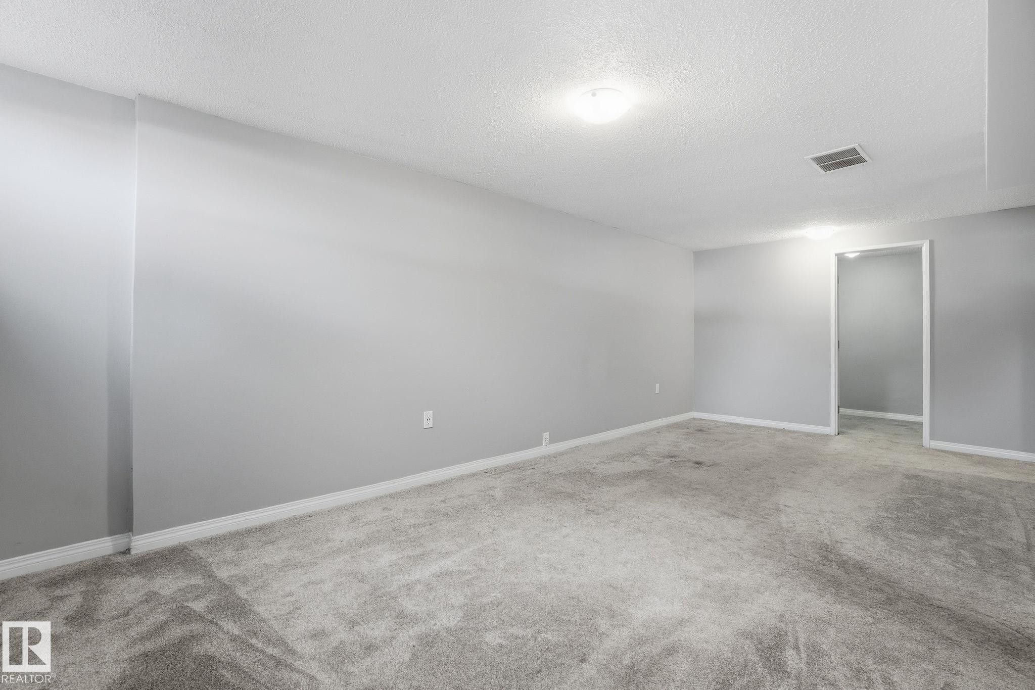 8117 132A Avenue, Edmonton, AB - Indoor Photo Showing Other Room