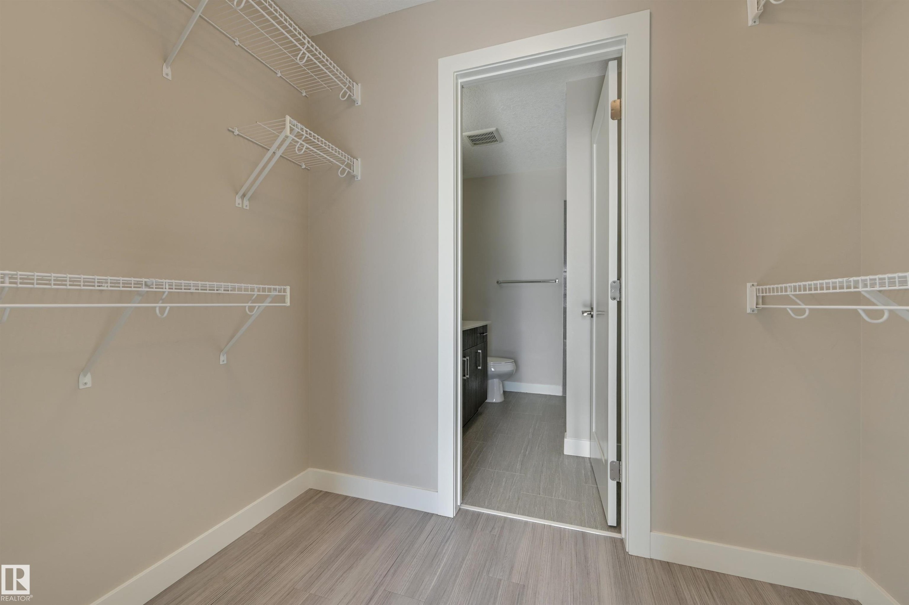 205 17 Columbia Avenue, Devon, AB - Indoor With Storage