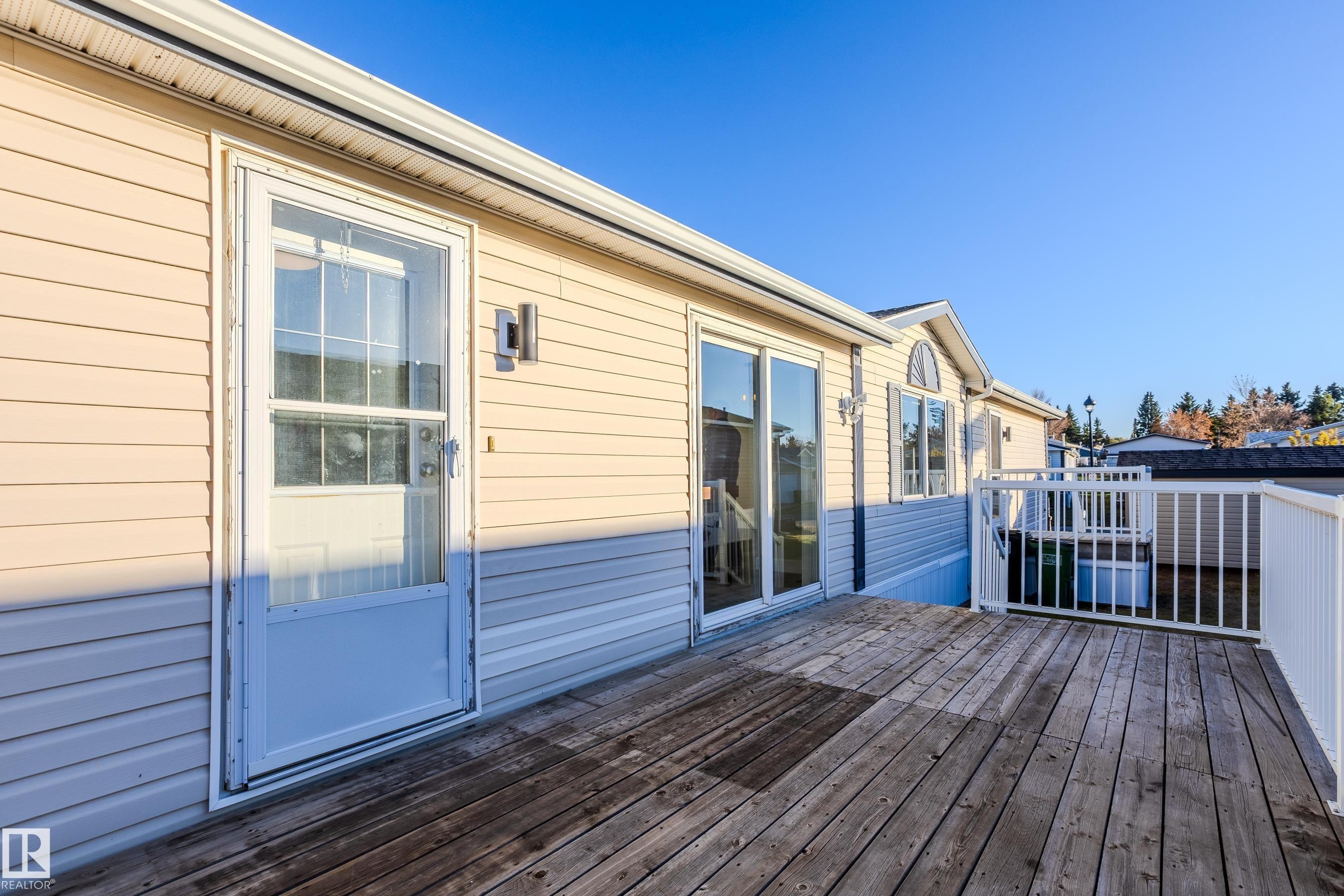 514 Maple Wood Crescent Nw, Edmonton, AB - Outdoor With Deck Patio Veranda With Exterior