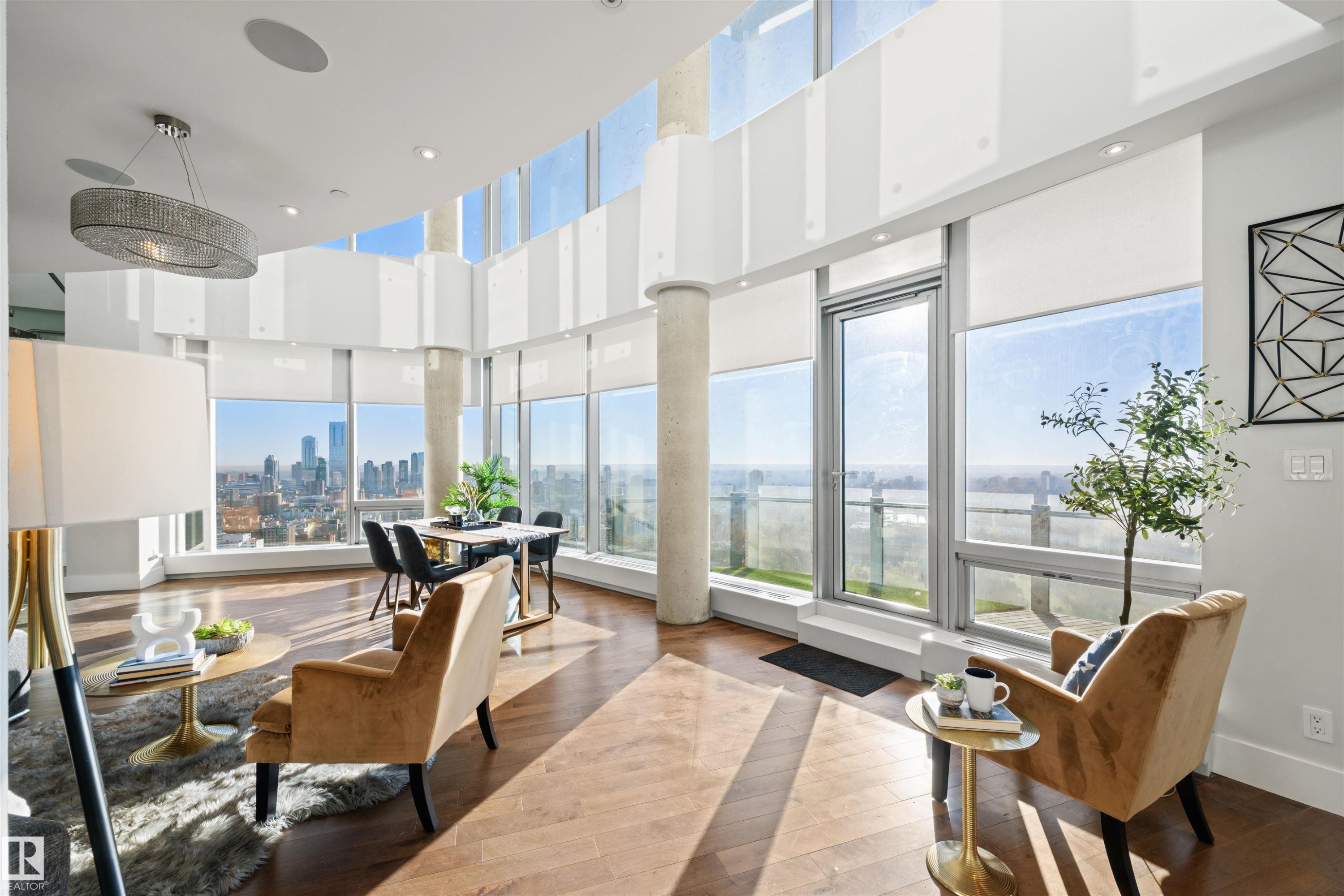 Common area with recessed lighting, a high ceiling, and a skyline view - 3201 11969 Jasper Avenue, Edmonton, AB - Indoor