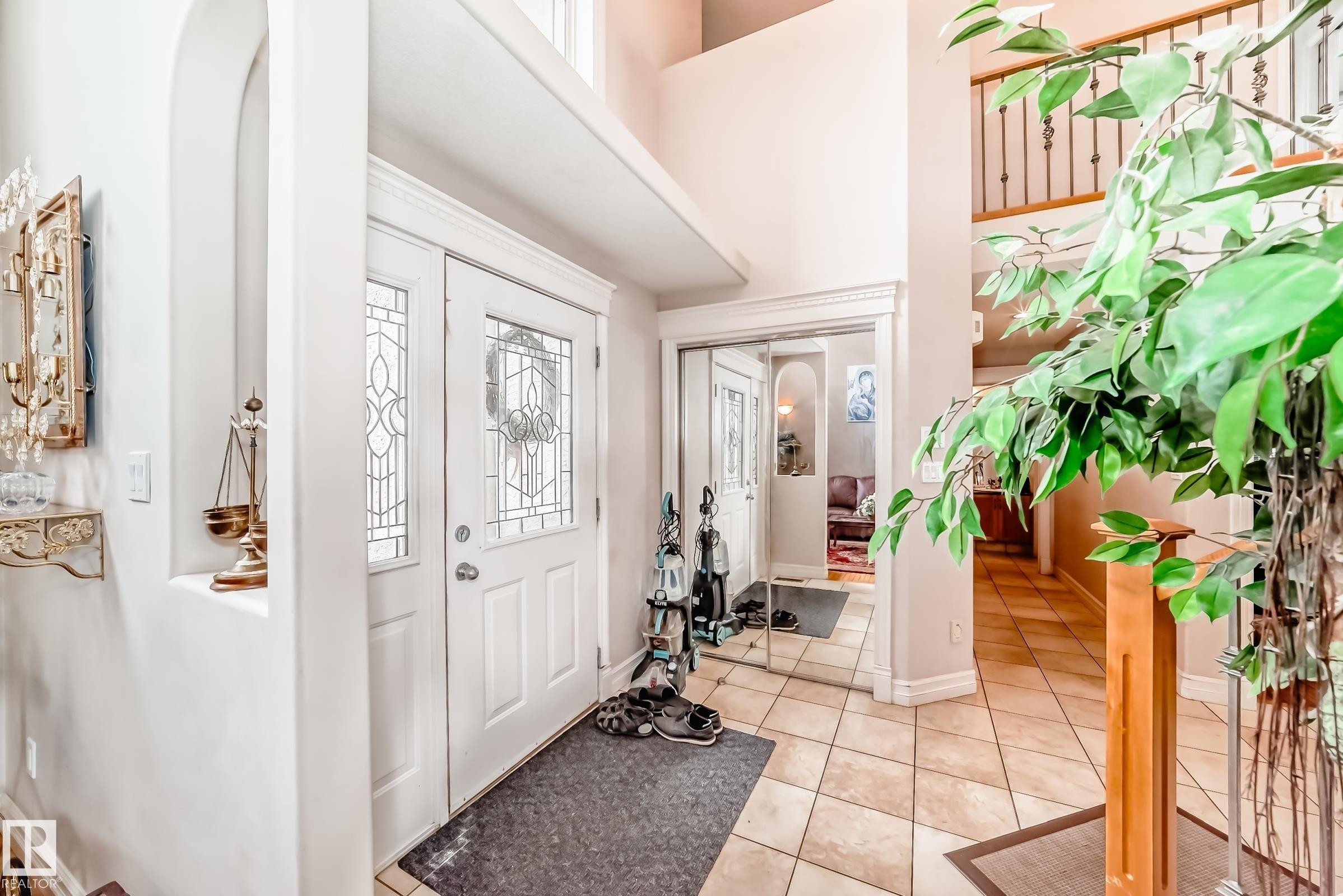 1525 Haswell Close, Edmonton, AB - Indoor Photo Showing Other Room