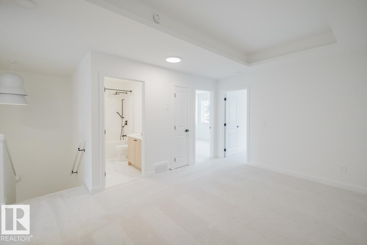 8219 Kiriak Loop, Edmonton, AB - Indoor Photo Showing Other Room