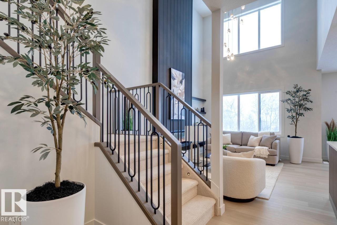 3280 Chernowski Way, Edmonton, AB - Indoor Photo Showing Other Room