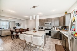 2609 MAPLE Way Edmonton, AB T6T 2K1