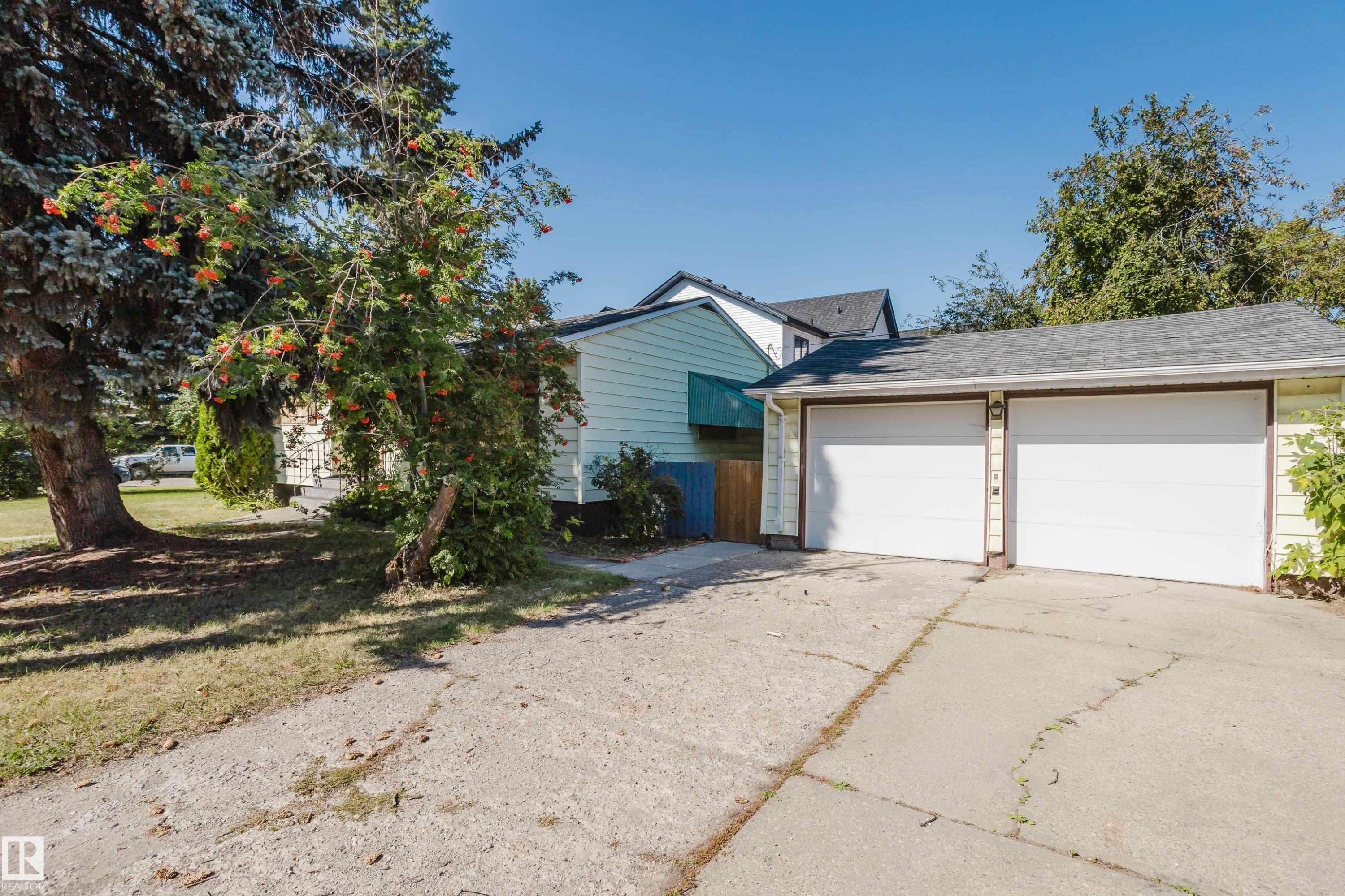 14632 95 Avenue, Edmonton, AB - Outdoor