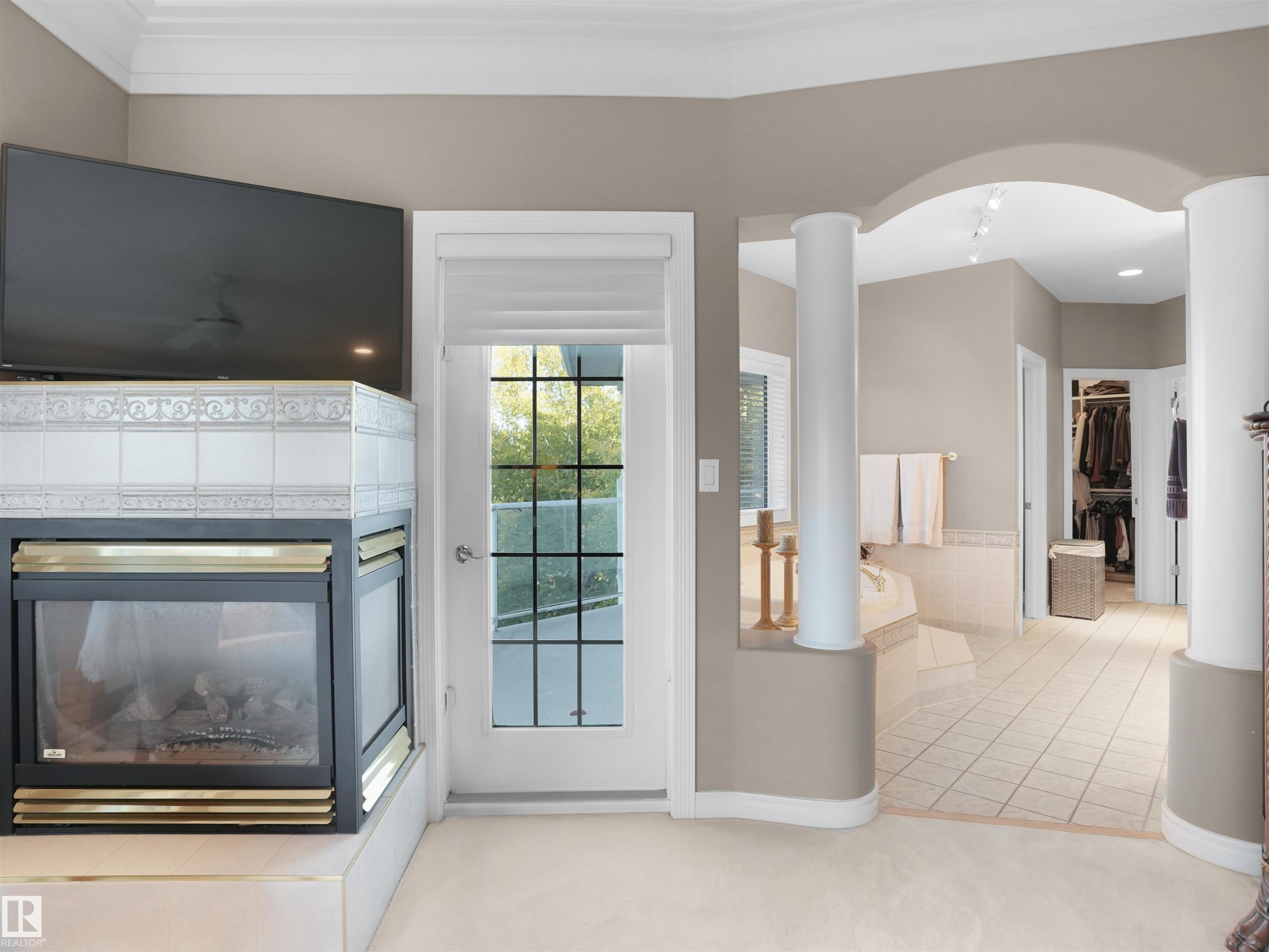 255 Wilson Lane, Edmonton, AB - Indoor Photo Showing Other Room With Fireplace