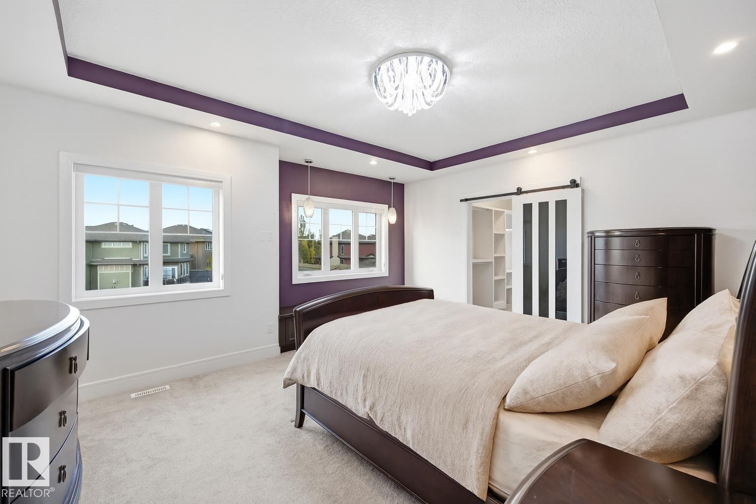 5169 Mullen Road, Edmonton, AB - Indoor Photo Showing Bedroom