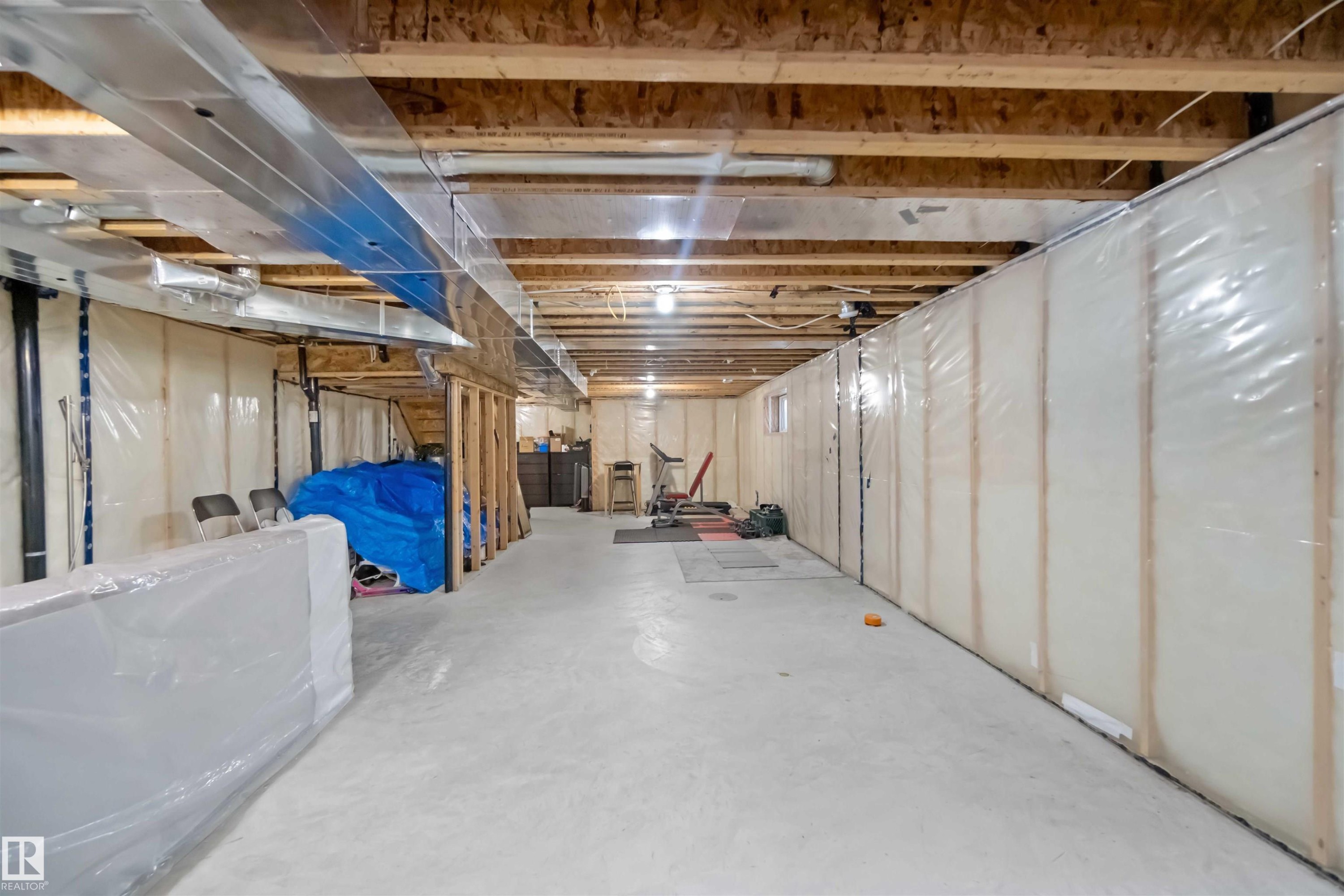 View of unfinished basement - 17816 59 Street, Edmonton, AB