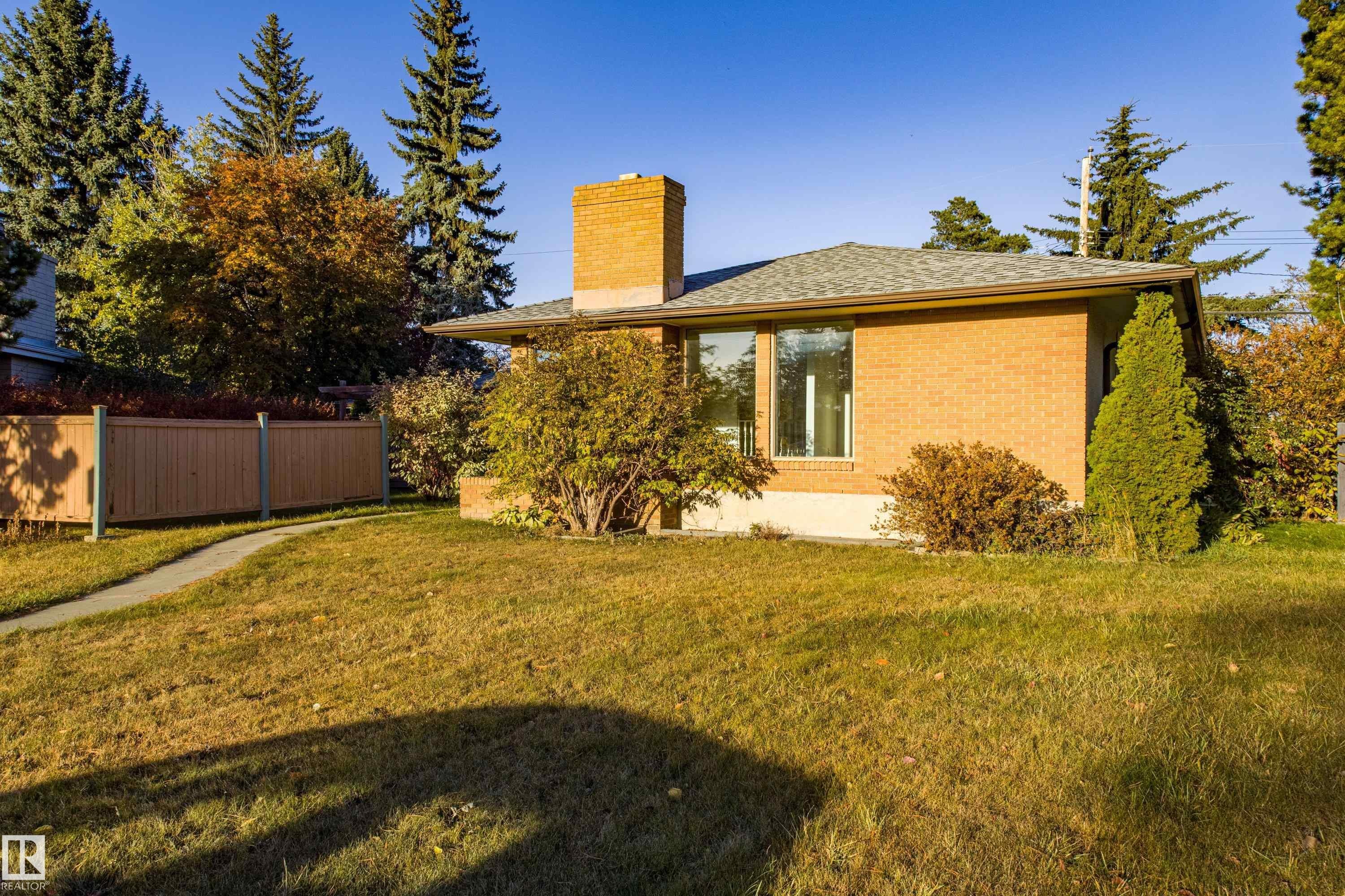 4051 120 Street, Edmonton, AB - Outdoor