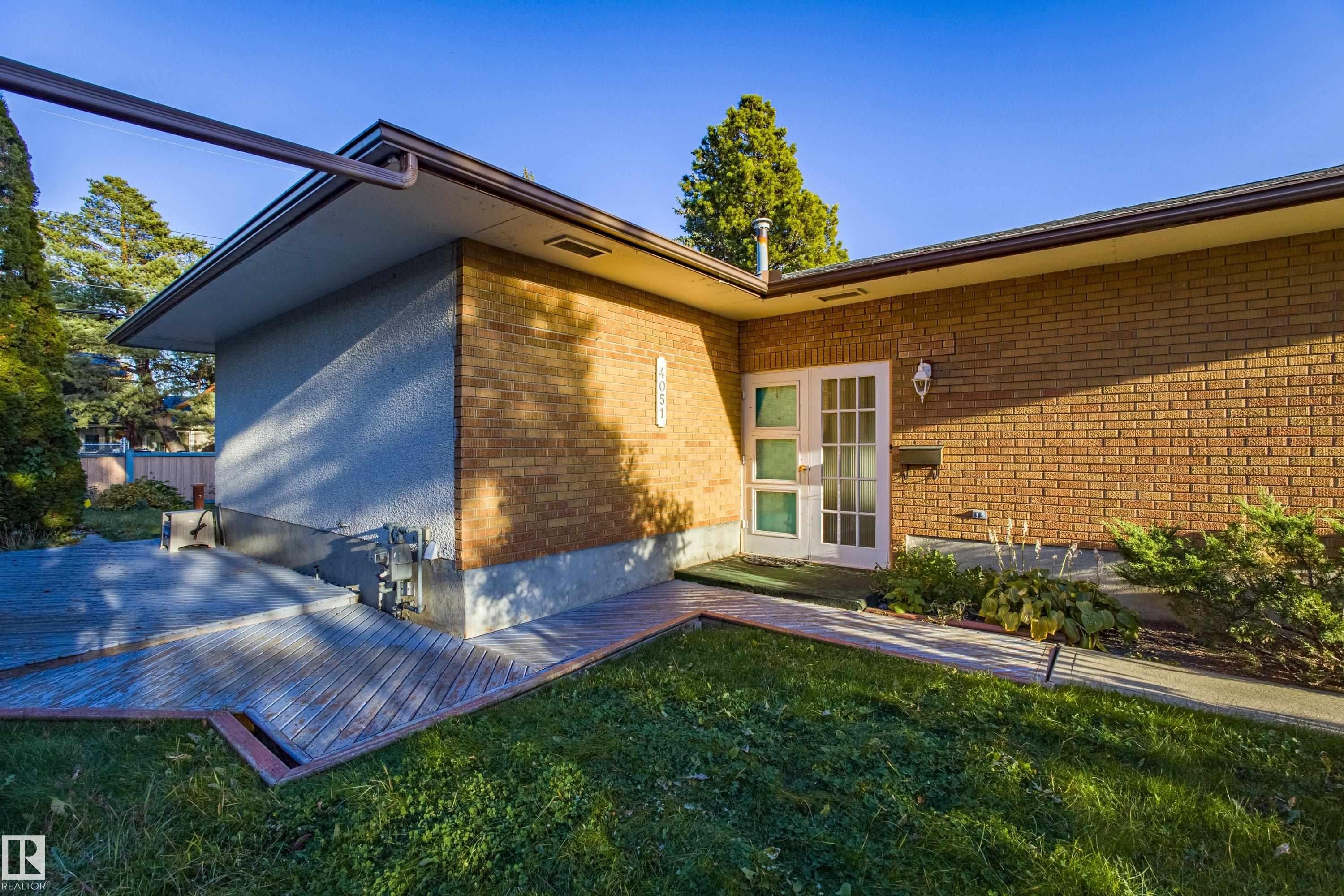 4051 120 Street, Edmonton, AB - Outdoor With Exterior