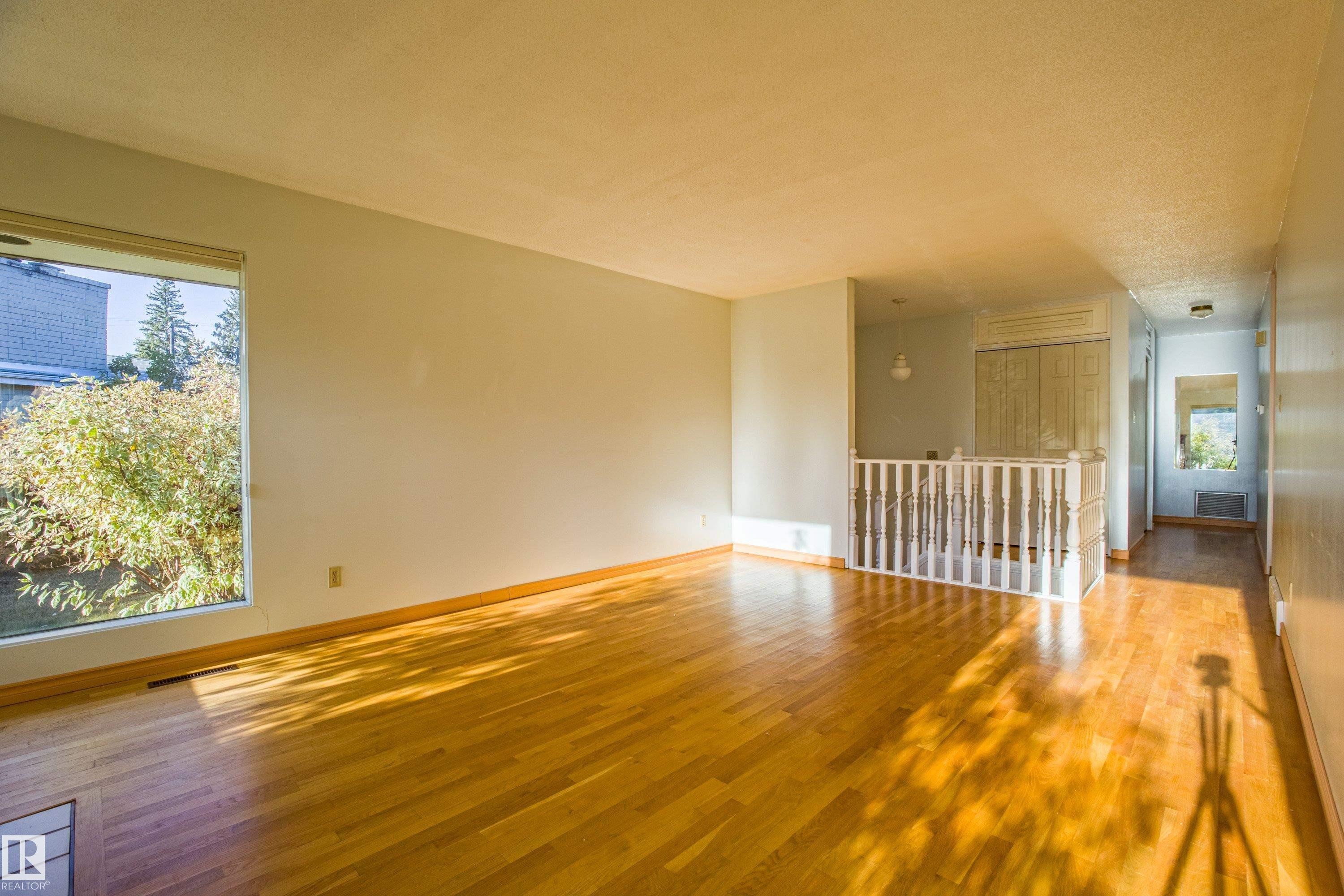 4051 120 Street, Edmonton, AB - Indoor Photo Showing Other Room