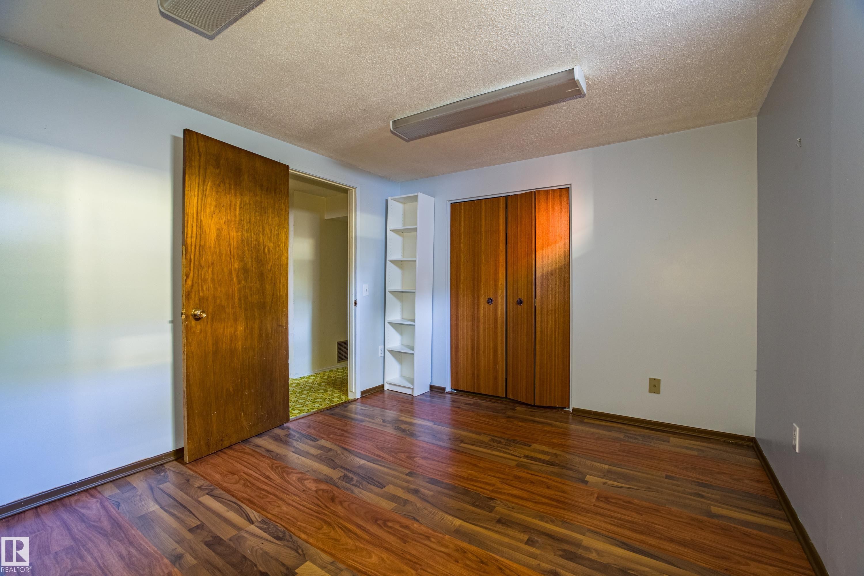 4051 120 Street, Edmonton, AB - Indoor Photo Showing Other Room