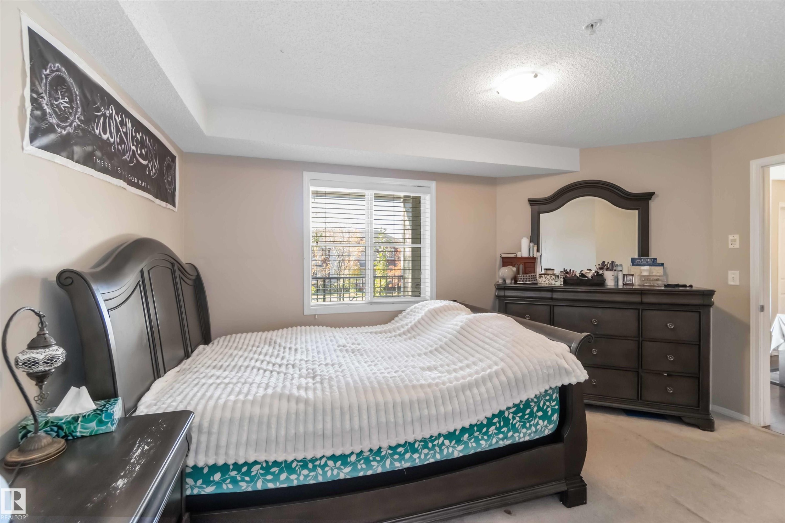210 530 Watt Boulevard, Edmonton, AB - Indoor Photo Showing Bedroom