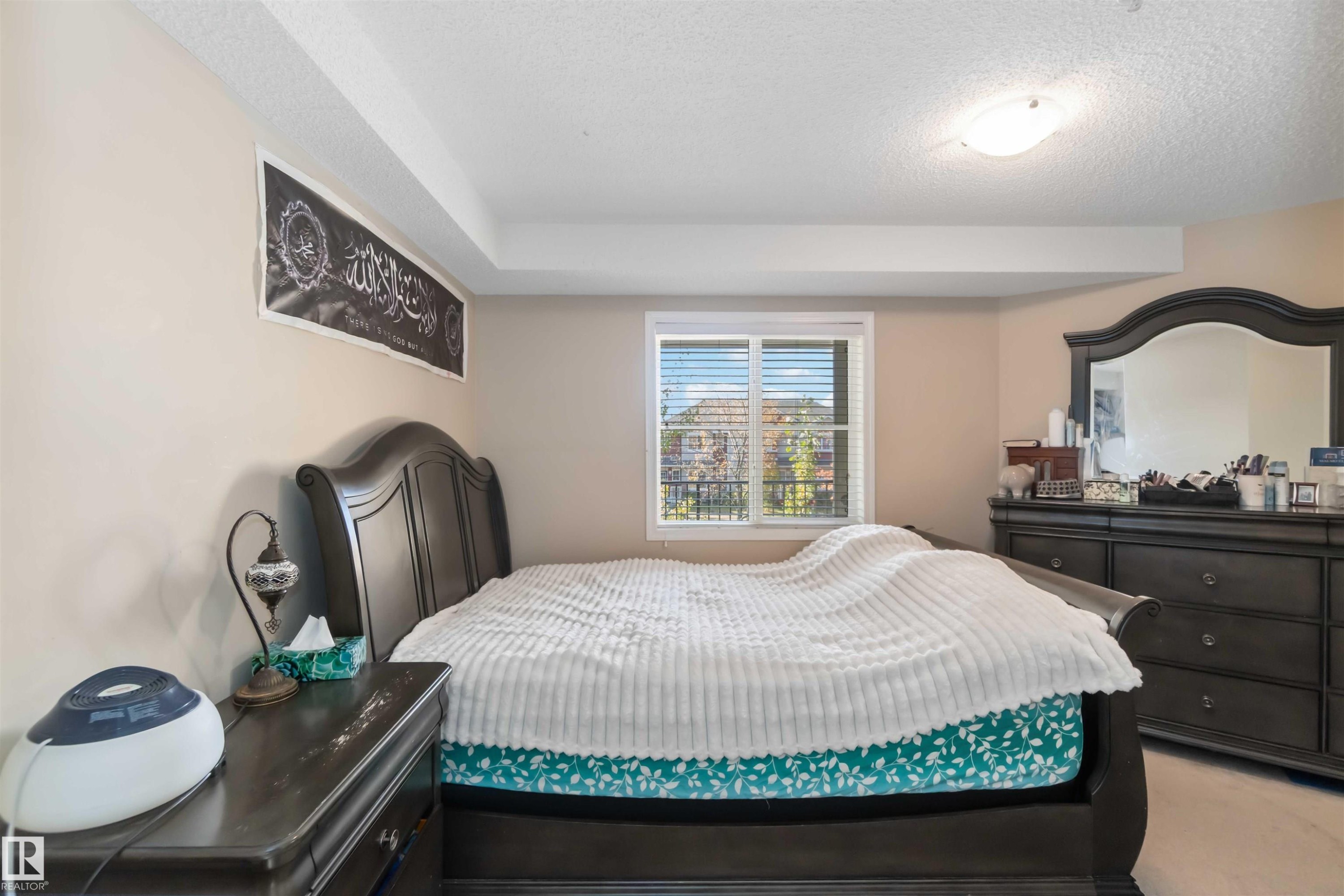 210 530 Watt Boulevard, Edmonton, AB - Indoor Photo Showing Bedroom