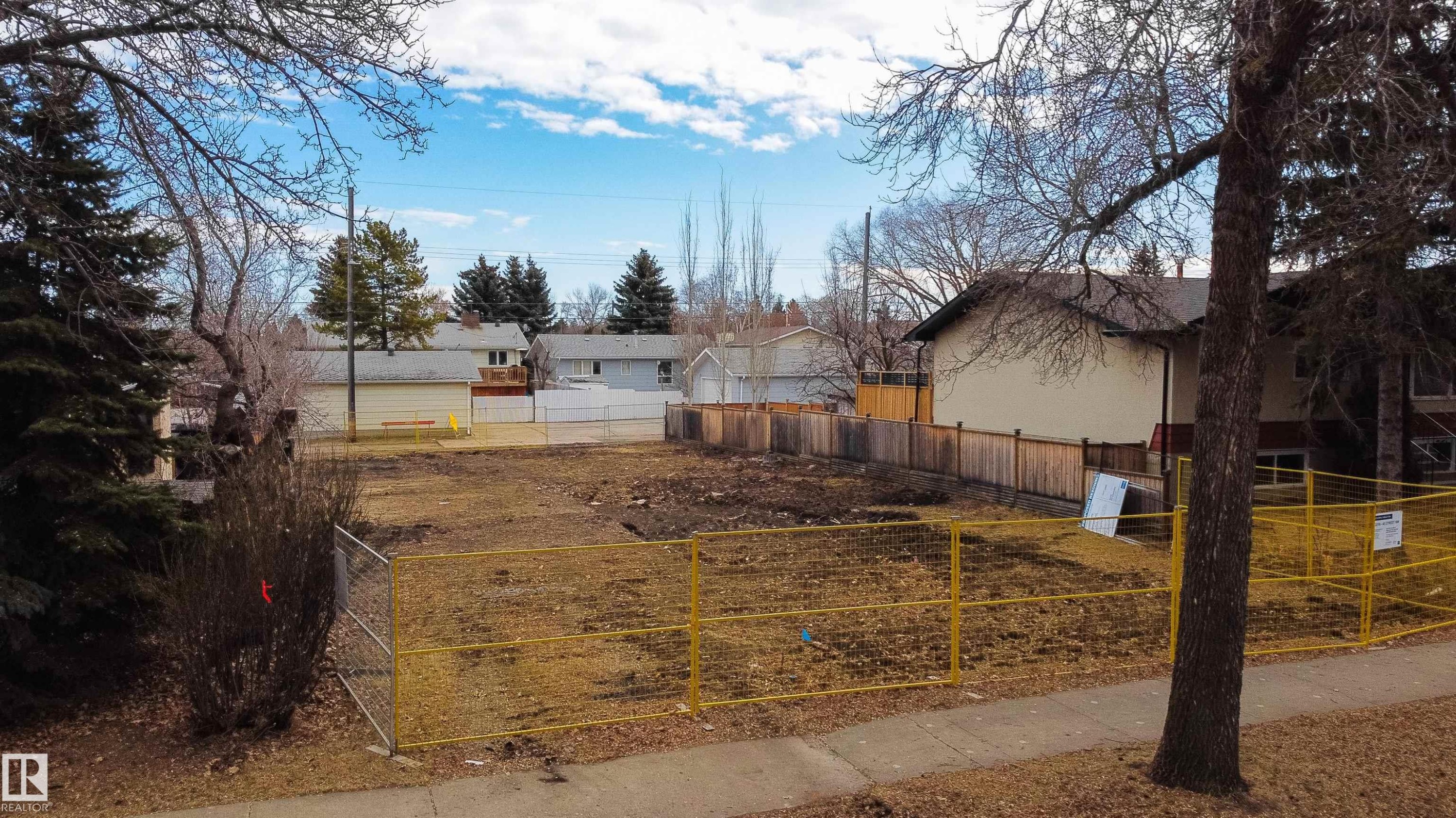 12219 45 Street, Edmonton, AB