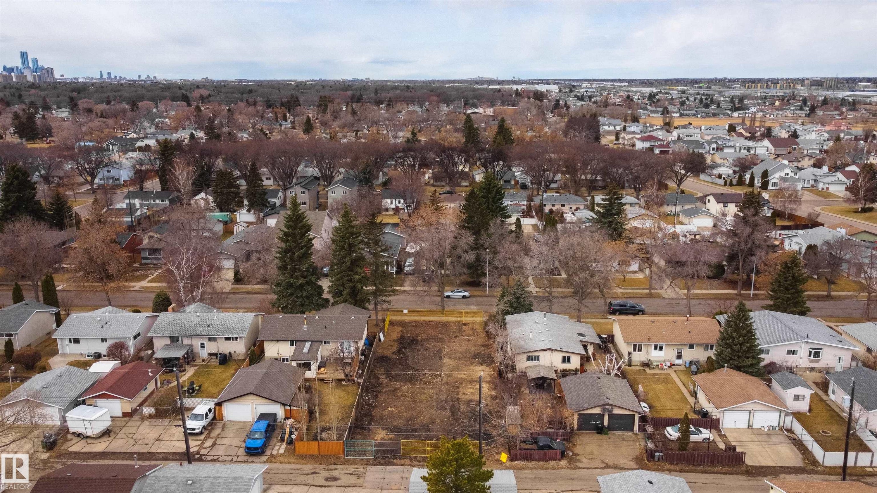 12219 45 Street, Edmonton, AB