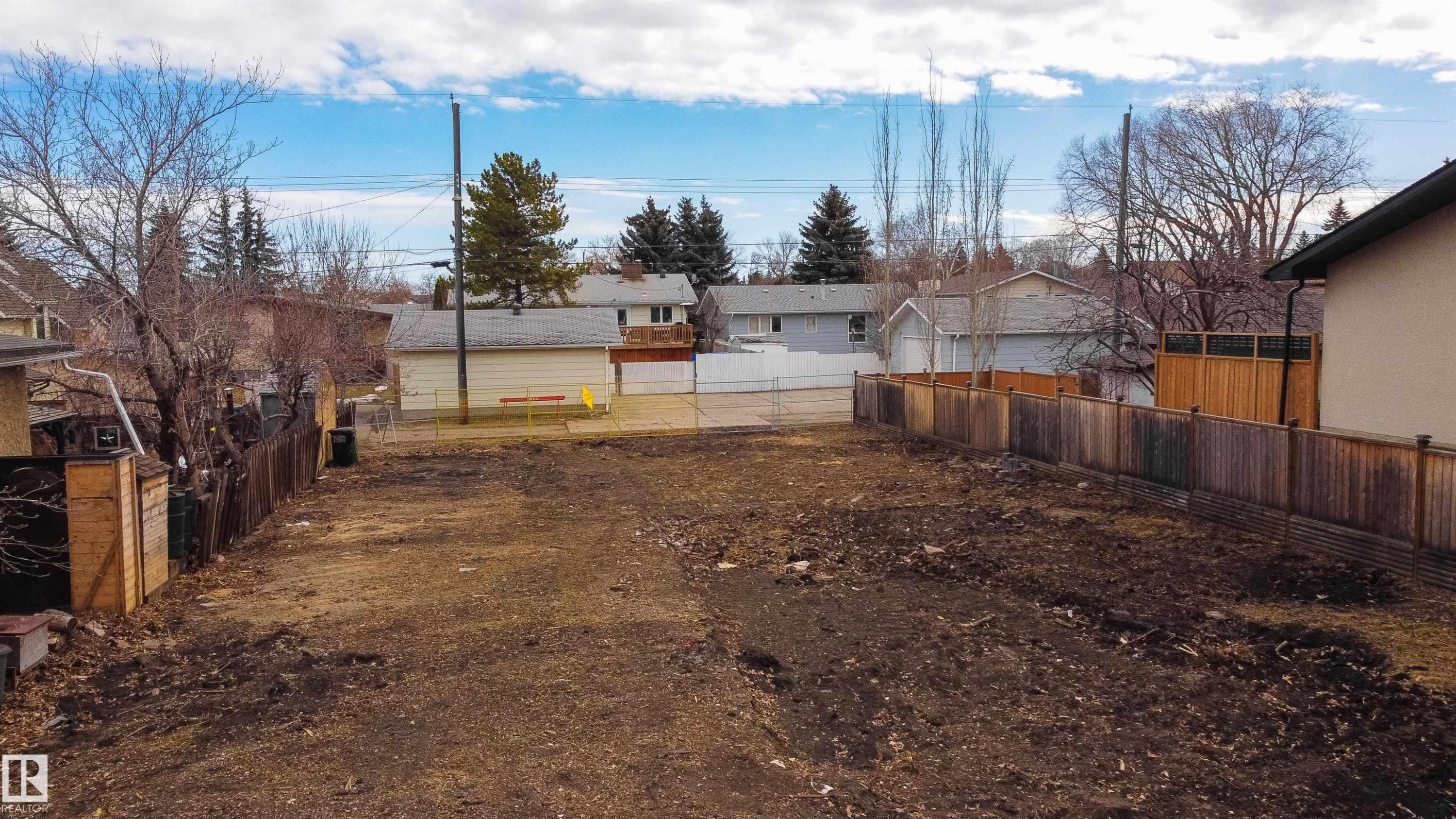 12219 45 Street, Edmonton, AB