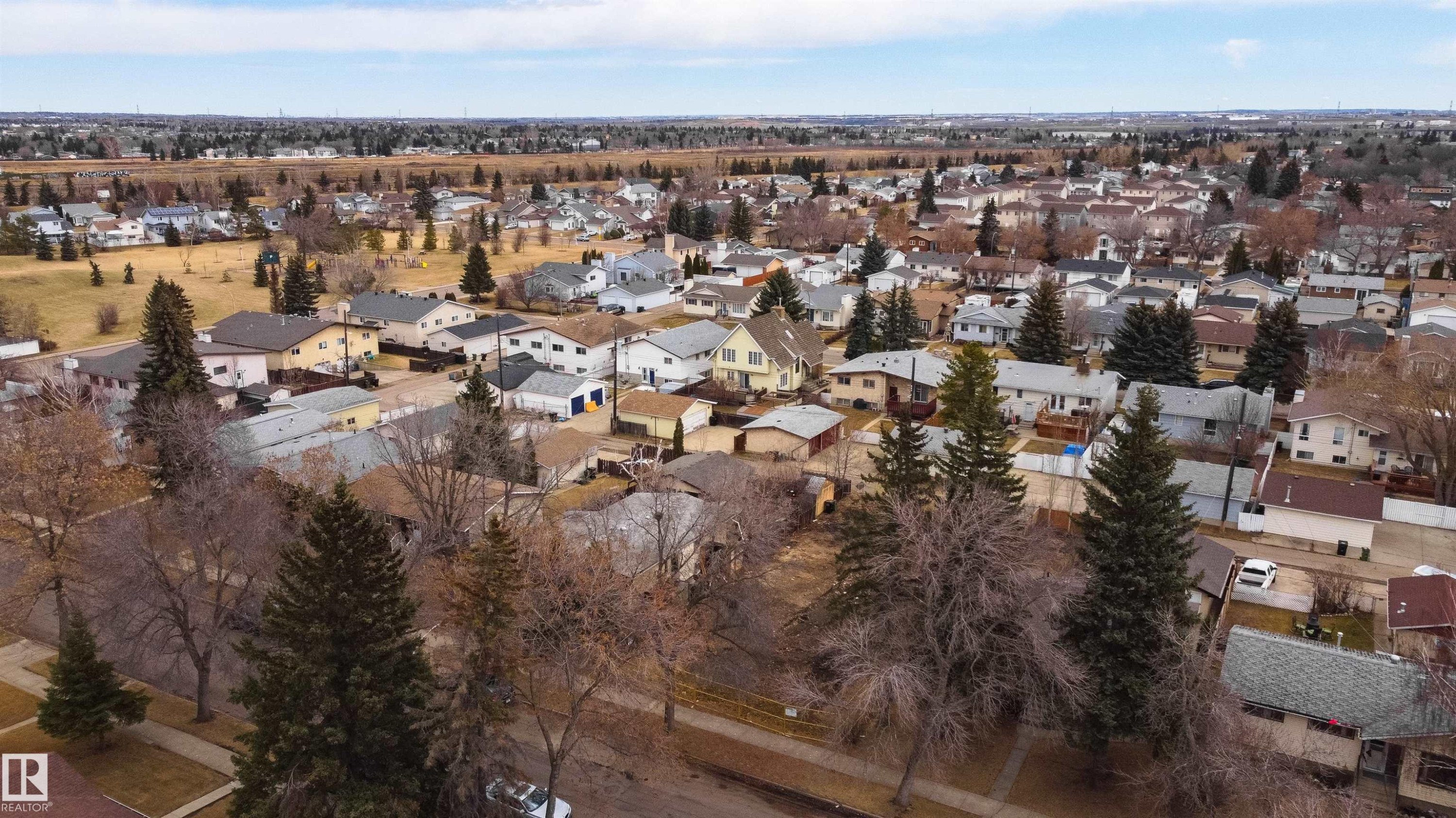 12219 45 Street, Edmonton, AB