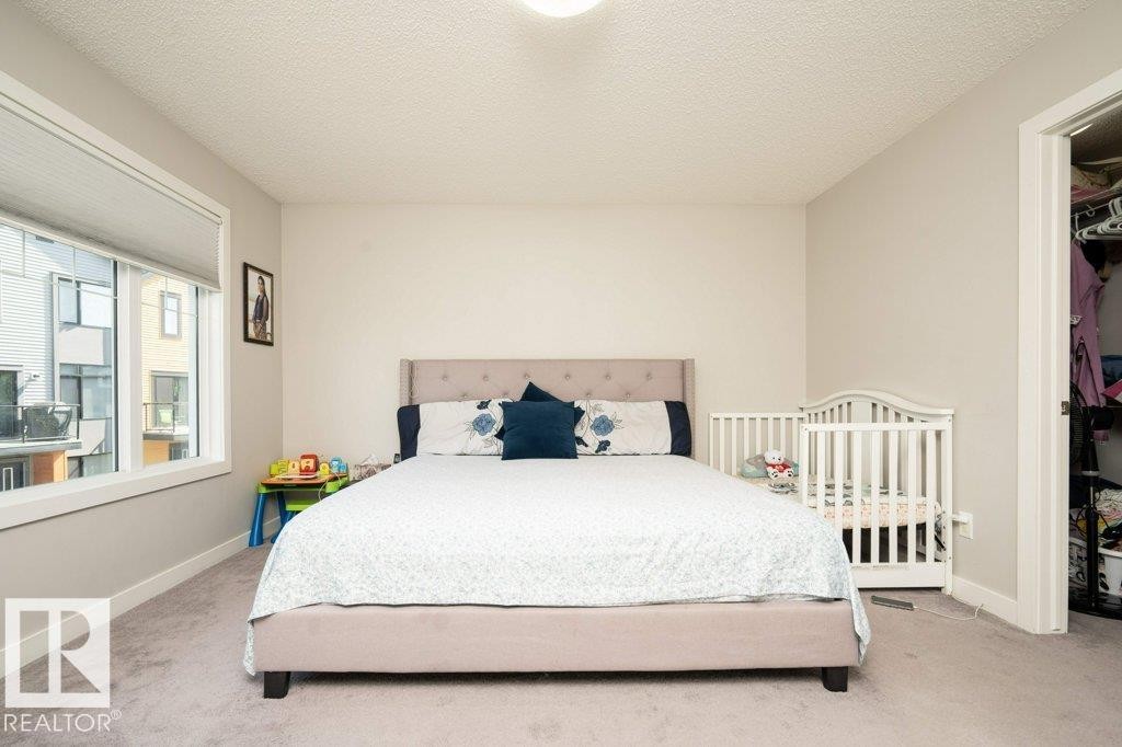 1007 158 Street, Edmonton, AB - Indoor Photo Showing Bedroom