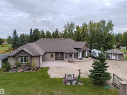4 THIRD Avenue Entwistle, AB T0E 0T0