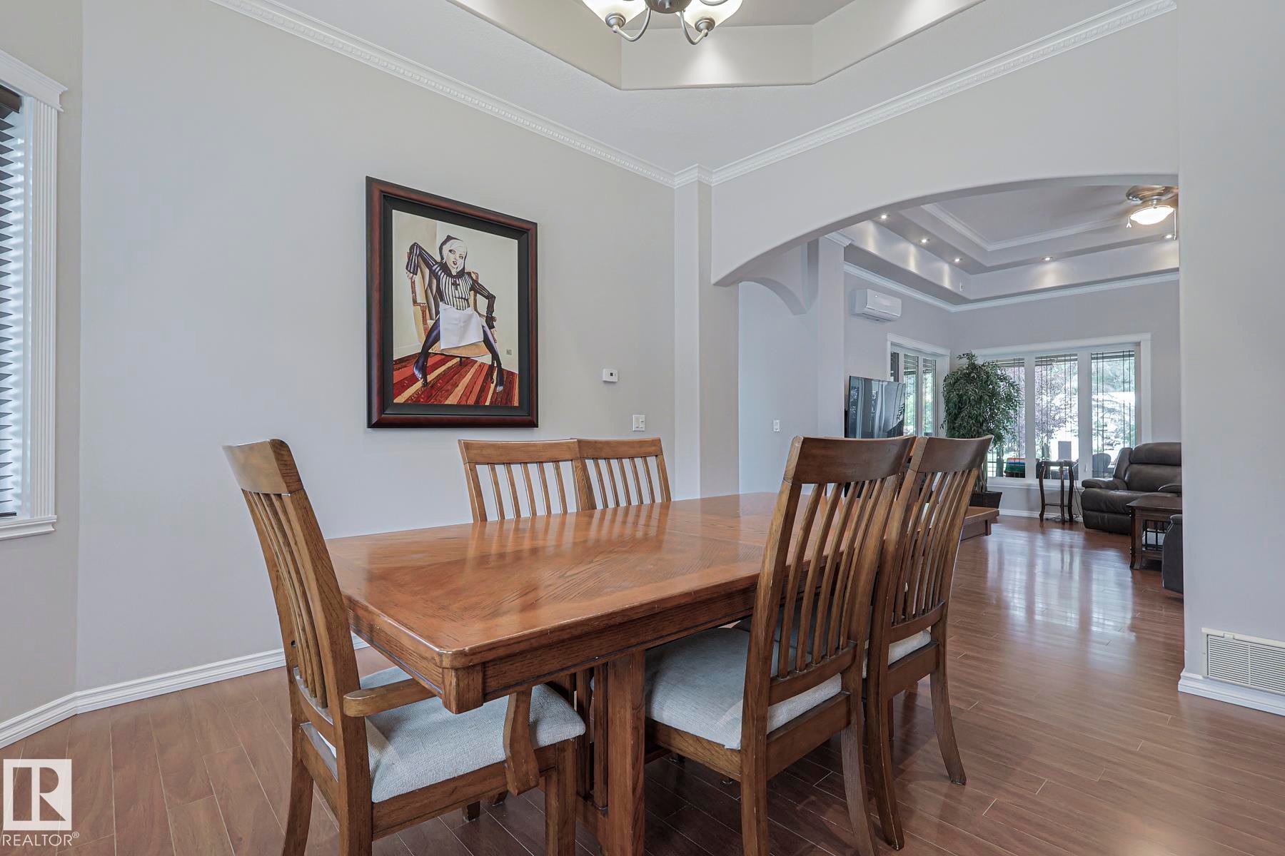 4 Third Avenue, Entwistle, AB - Indoor Photo Showing Dining Room
