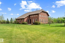 53341 HWY 21 Rural Strathcona County, AB T8A 4V1