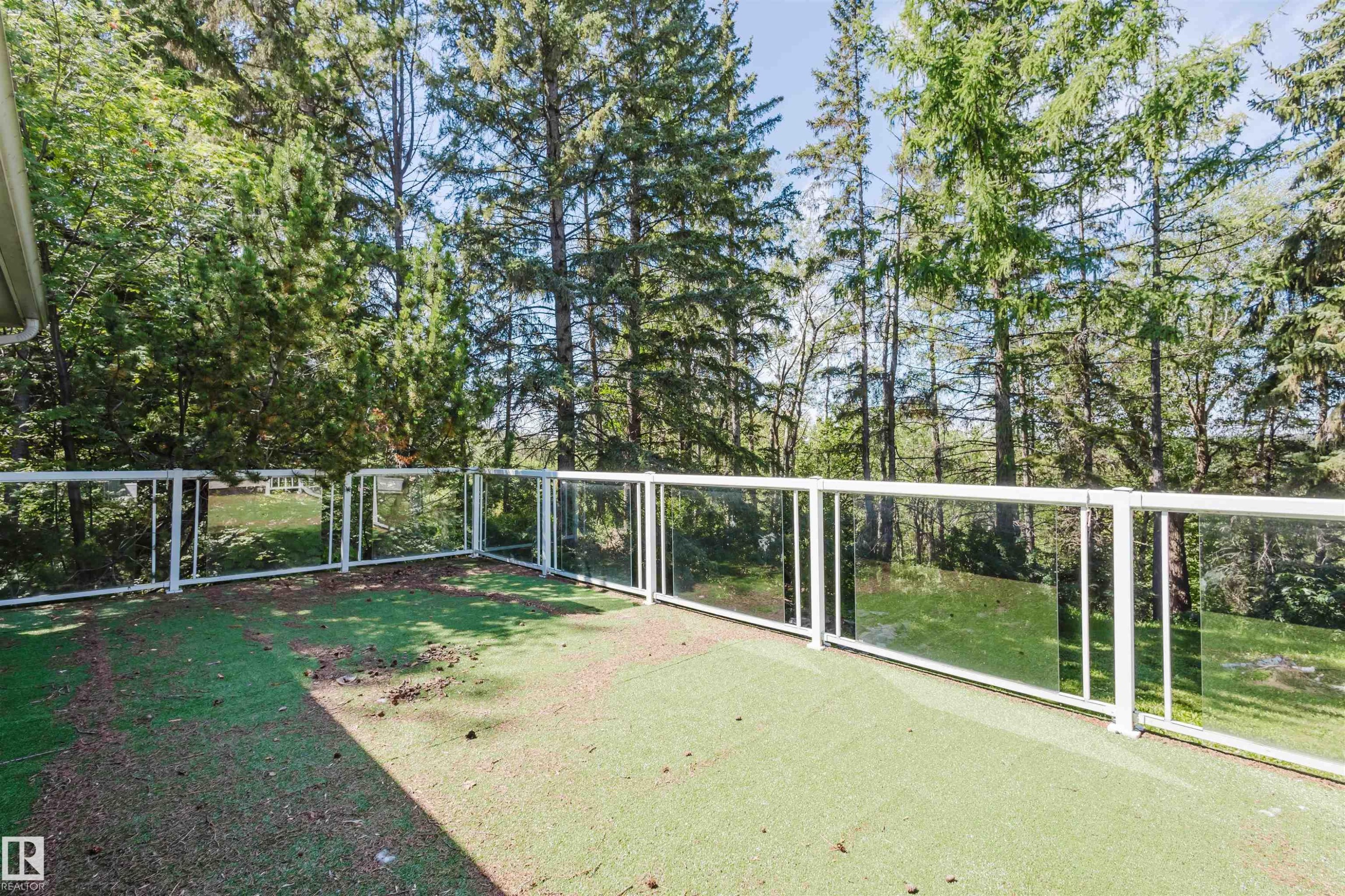 Edmonton, AB - Outdoor