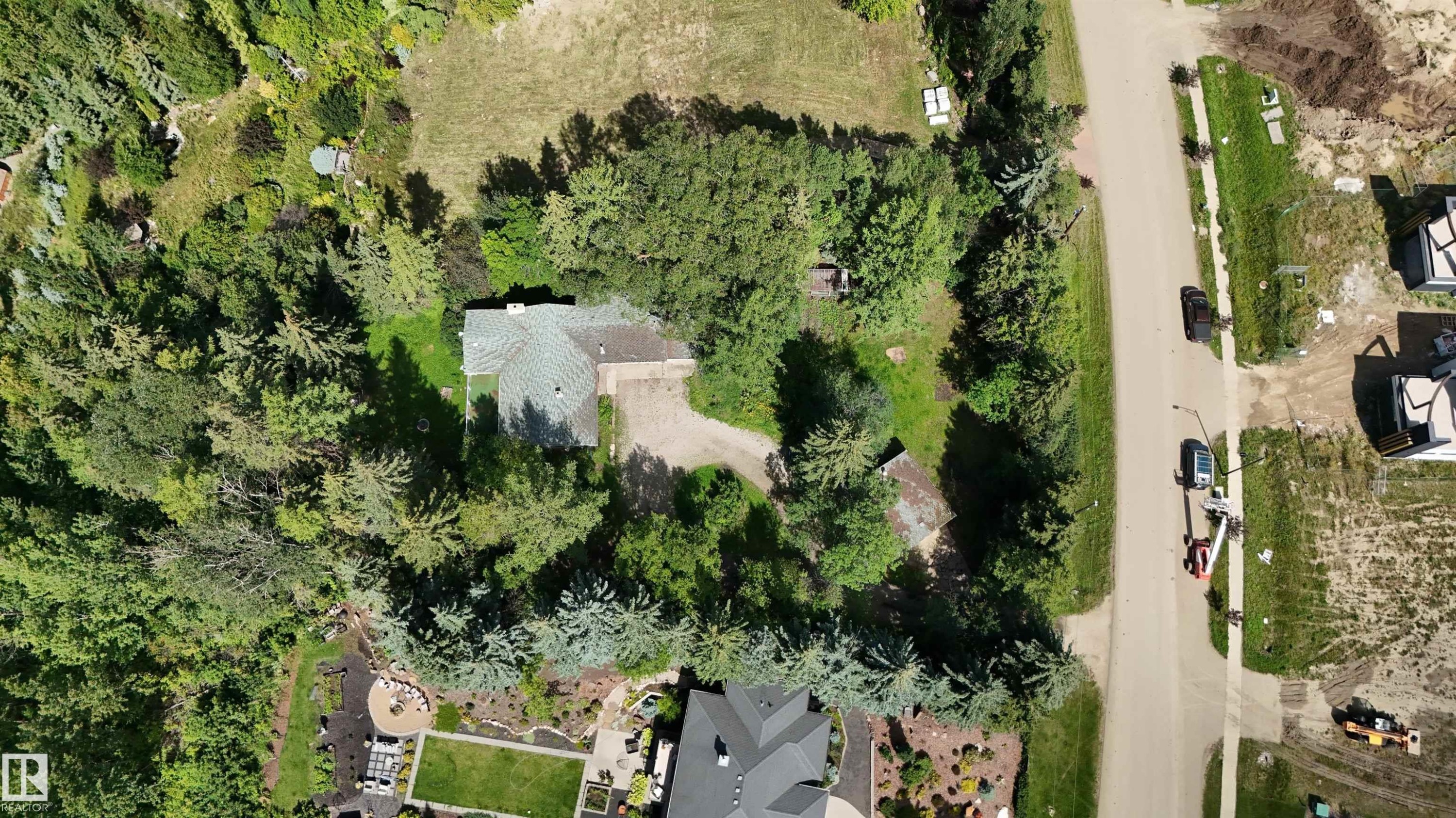 Edmonton, AB - Outdoor With View