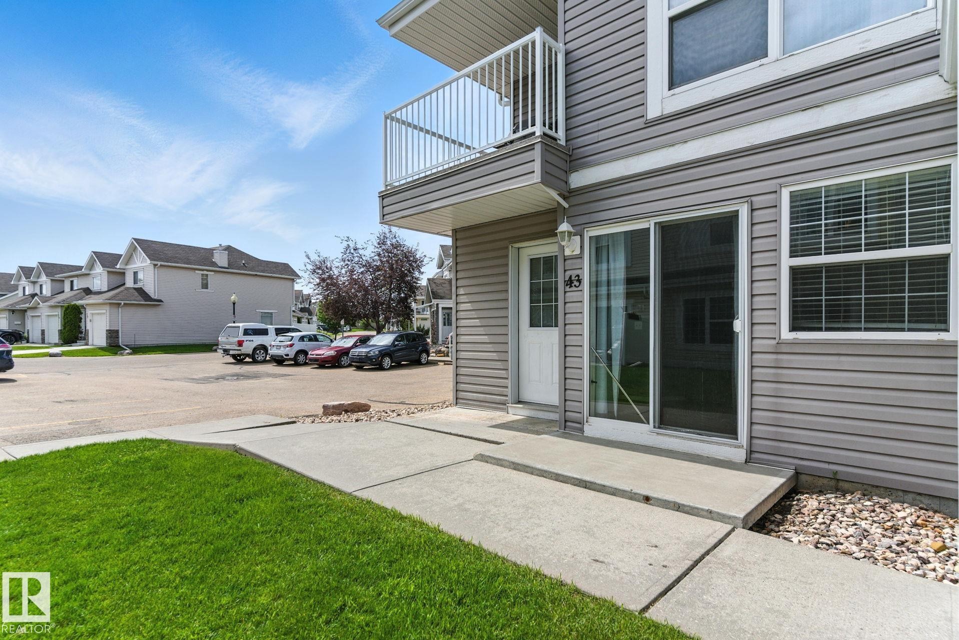 43 150 Edwards Drive, Edmonton, AB - Outdoor