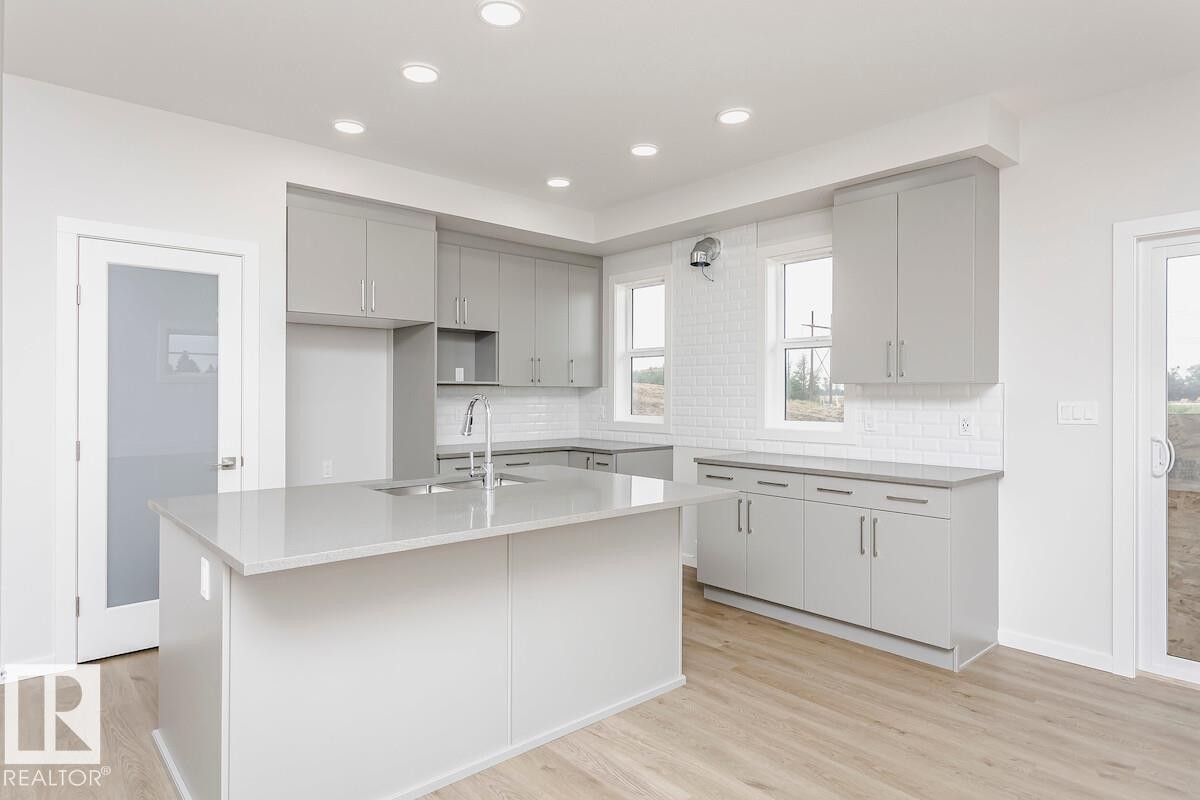 2371 Egret Way, Edmonton, AB - Indoor Photo Showing Kitchen