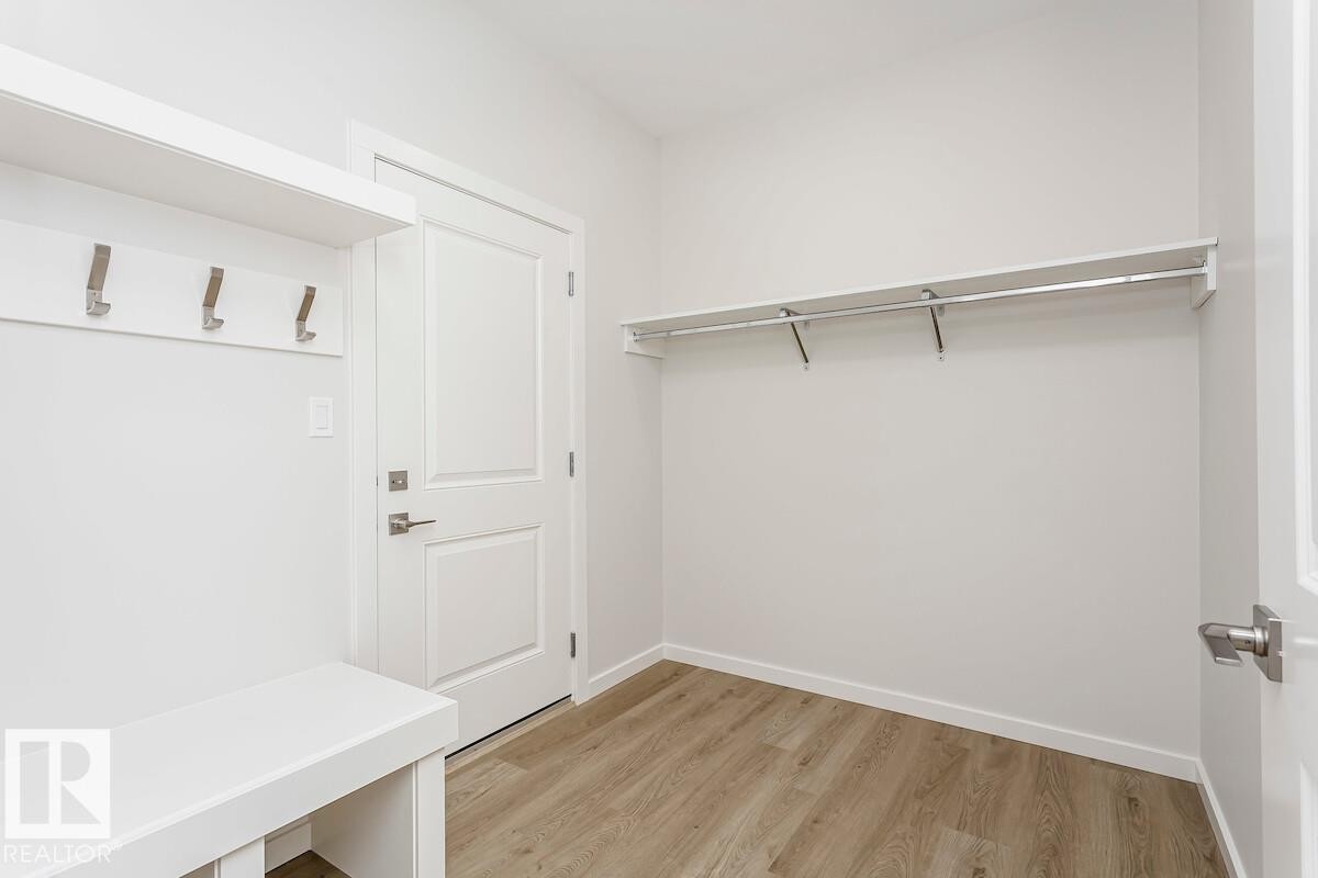 2371 Egret Way, Edmonton, AB - Indoor