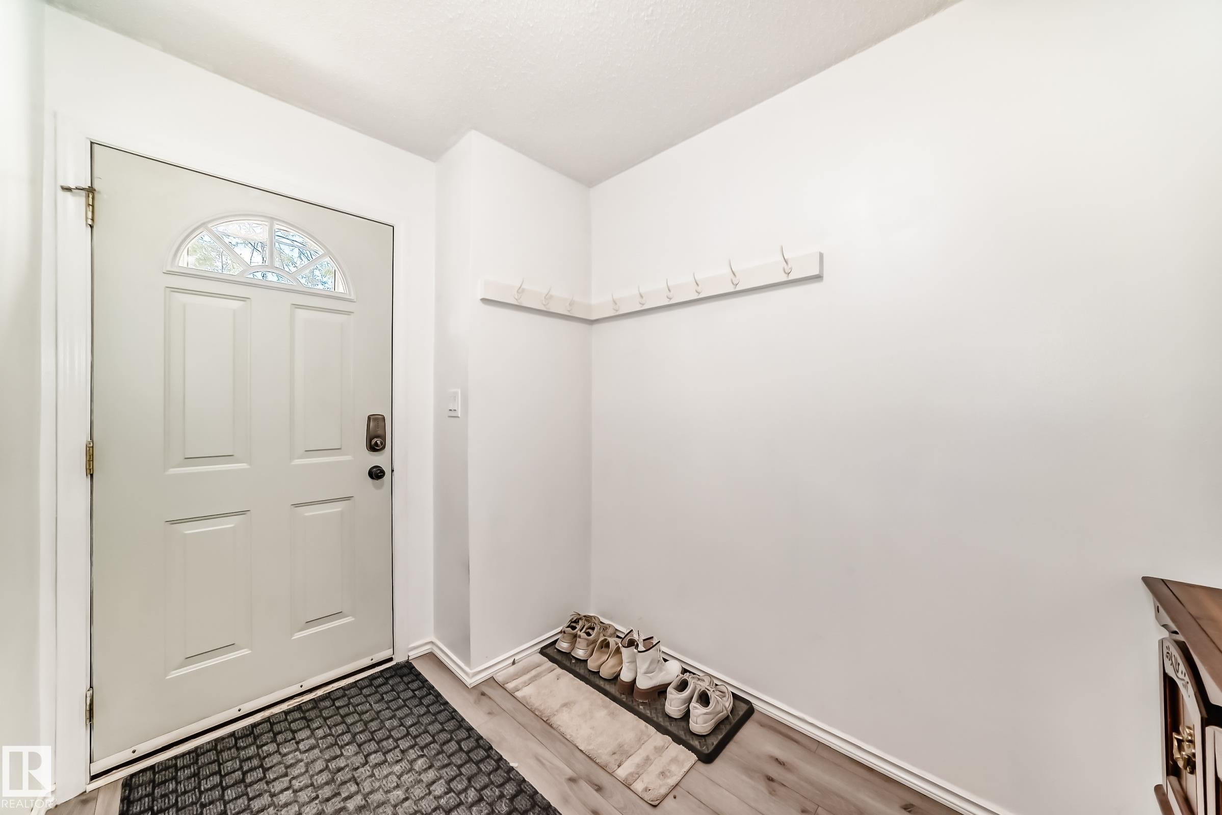 17116 108 Street, Edmonton, AB - Indoor Photo Showing Other Room
