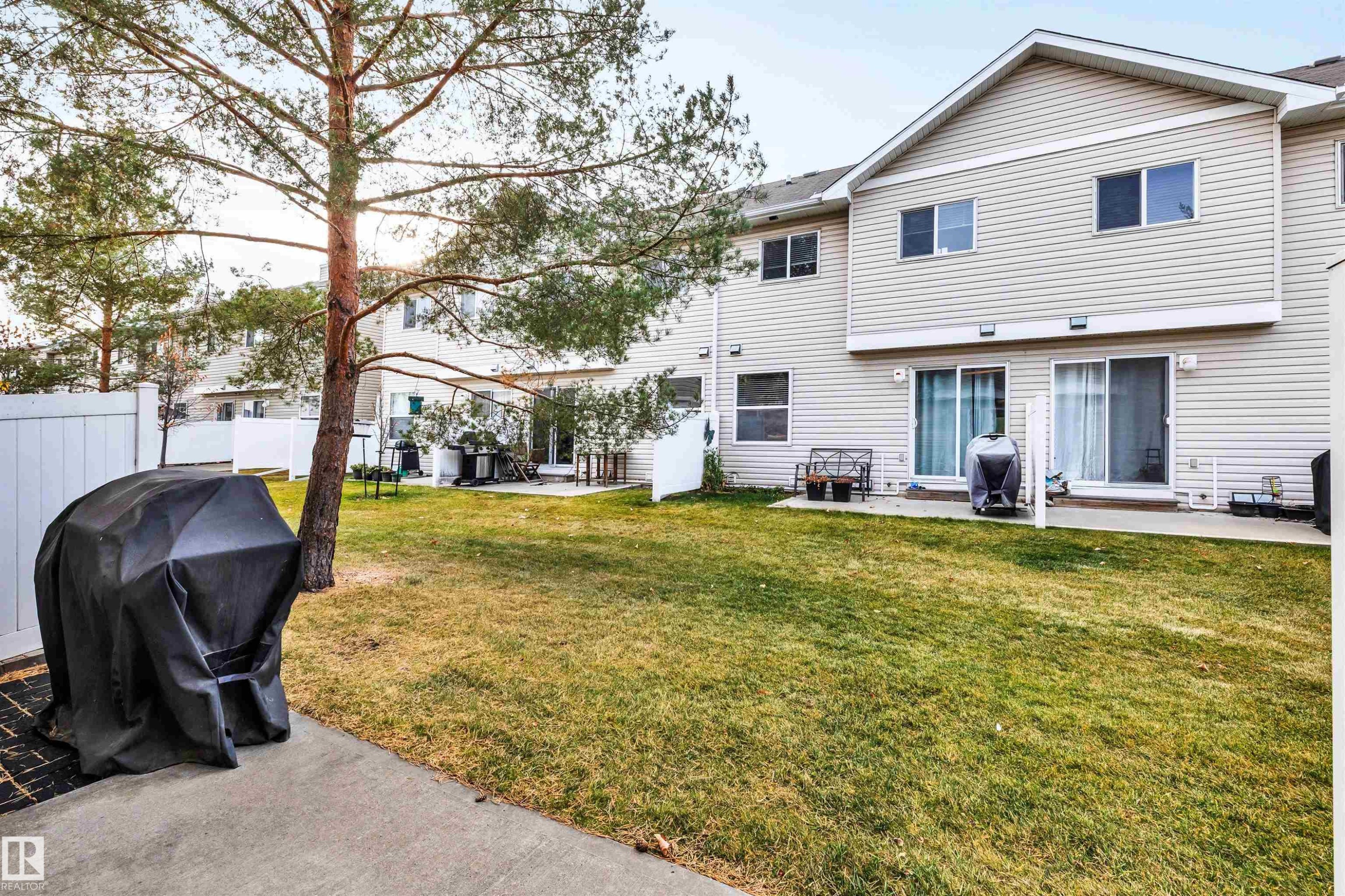 123 150 Edwards Drive, Edmonton, AB - Outdoor