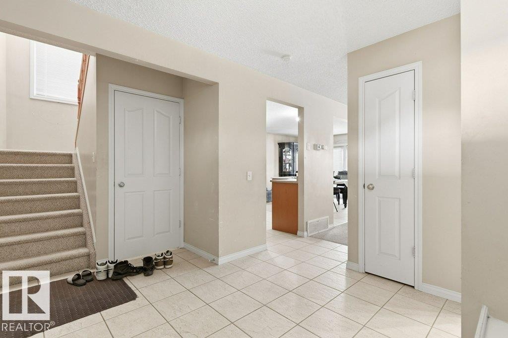 16228 48 Street, Edmonton, AB - Indoor Photo Showing Other Room