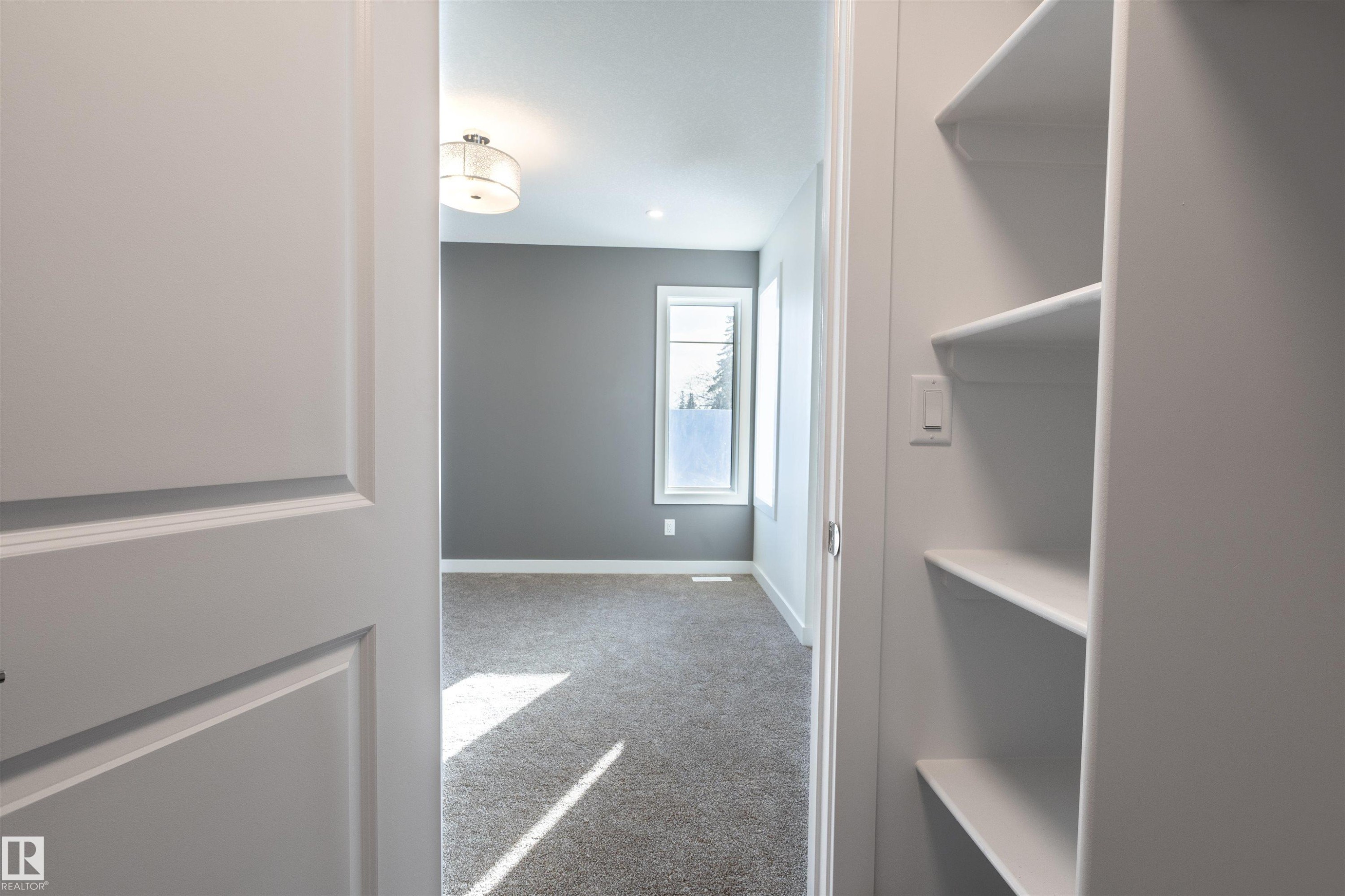 10446 142 Street, Edmonton, AB - Indoor Photo Showing Other Room