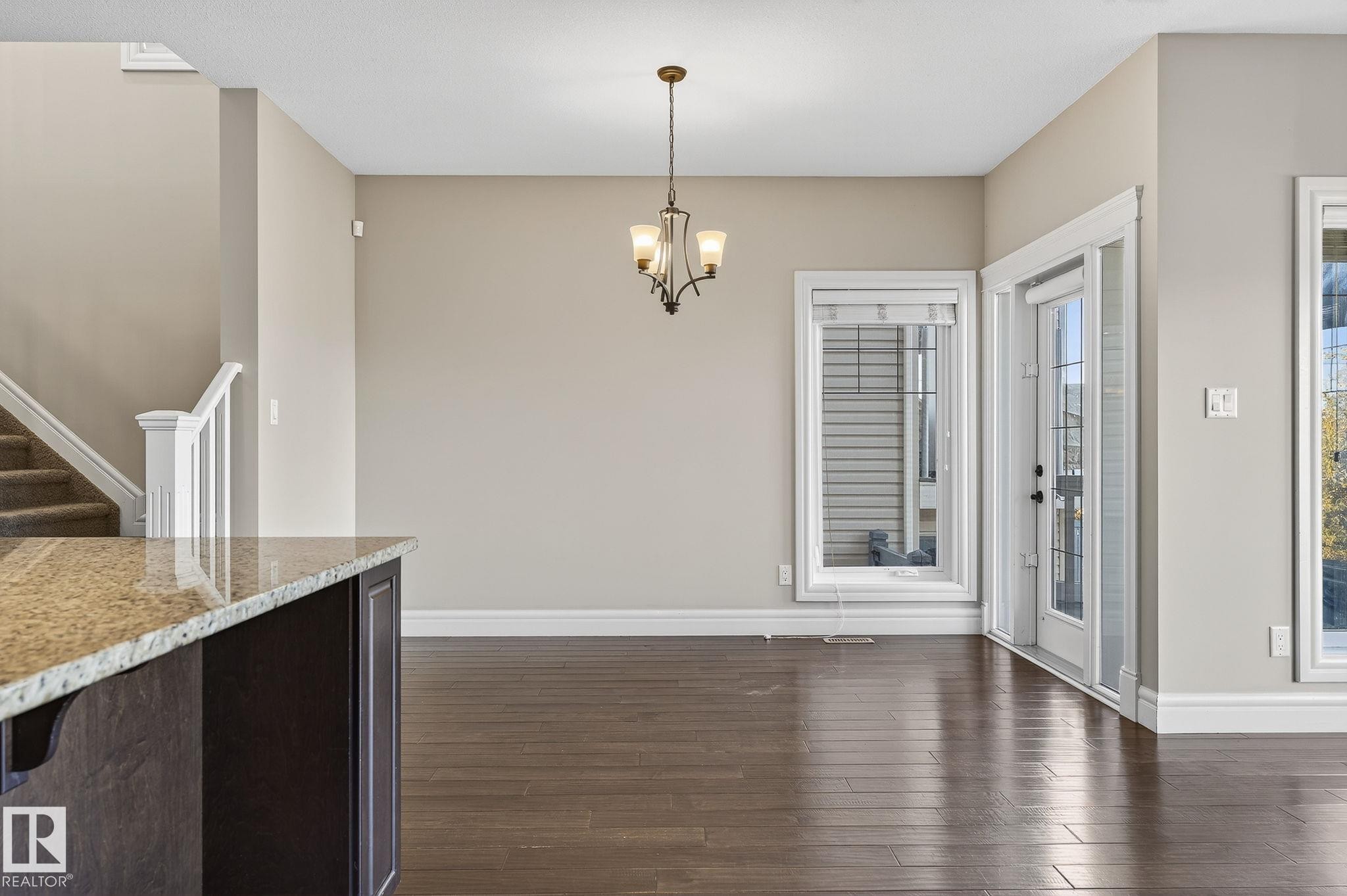 3841 Gallinger Loop, Edmonton, AB - Indoor