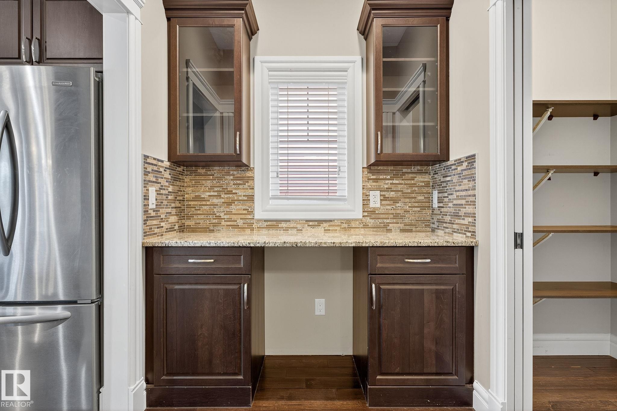 3841 Gallinger Loop, Edmonton, AB - Indoor