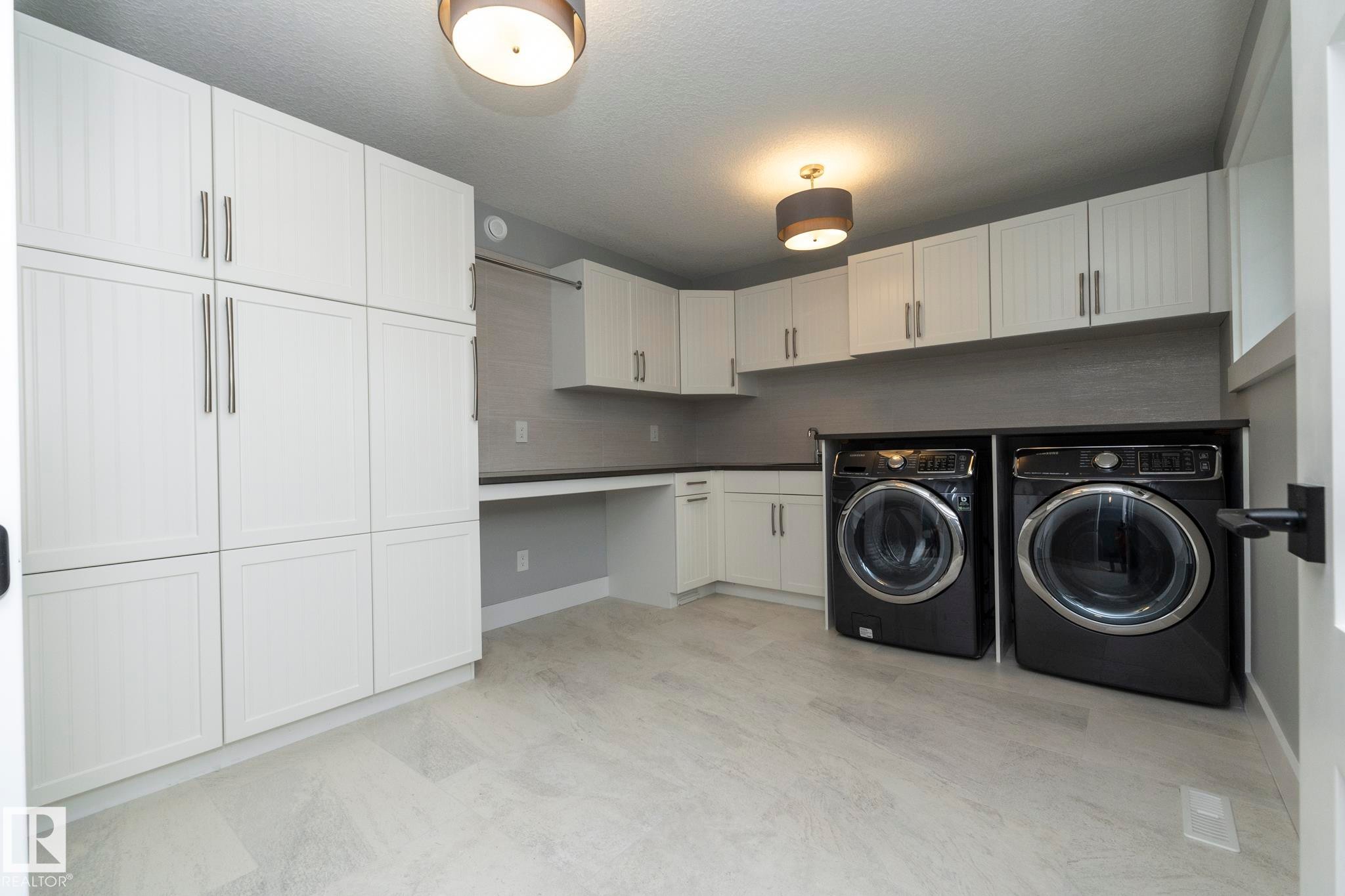 7549 May Common, Edmonton, AB - Indoor Photo Showing Laundry Room