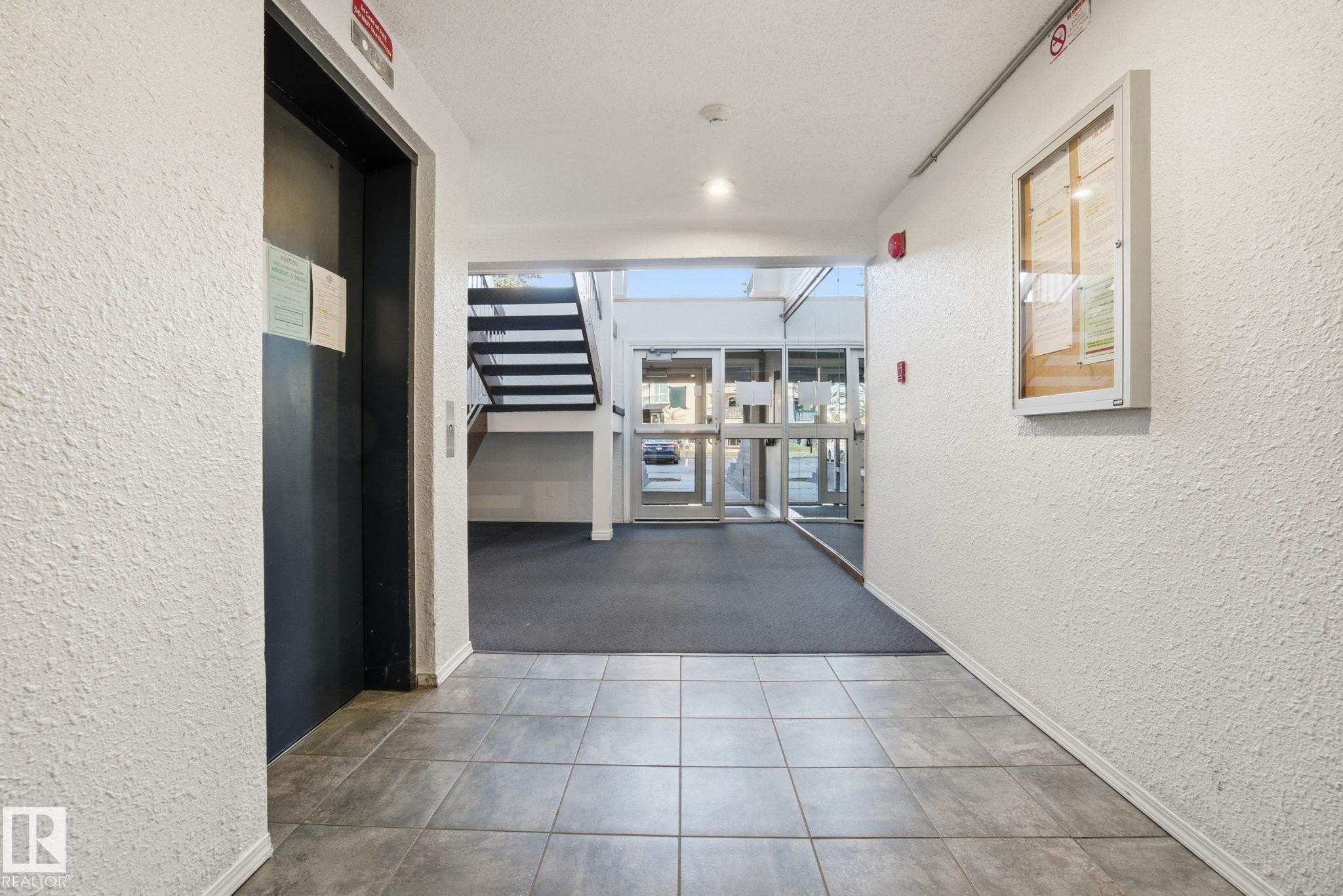 109 2624 Mill Woods Road E, Edmonton, AB - Indoor Photo Showing Other Room