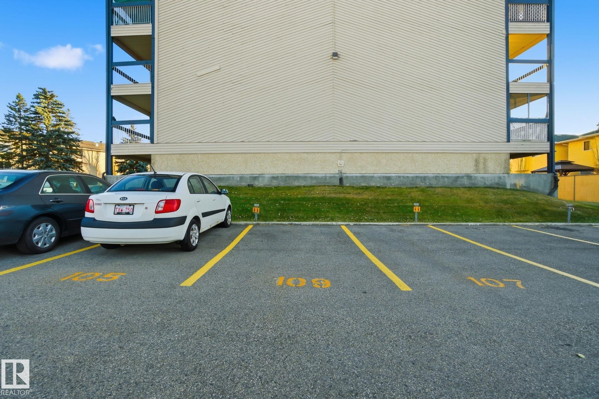 109 2624 Mill Woods Road E, Edmonton, AB - Outdoor