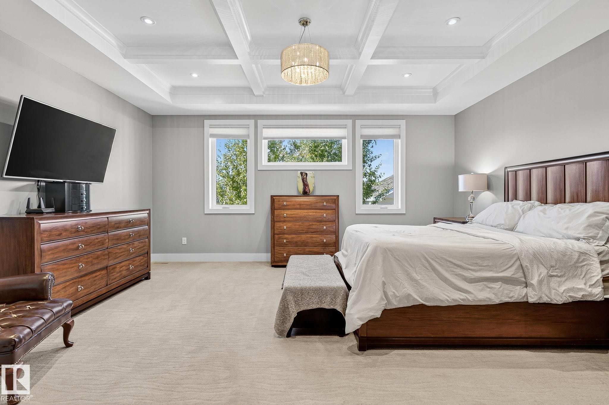 4810 Donsdale Drive, Edmonton, AB - Indoor Photo Showing Bedroom