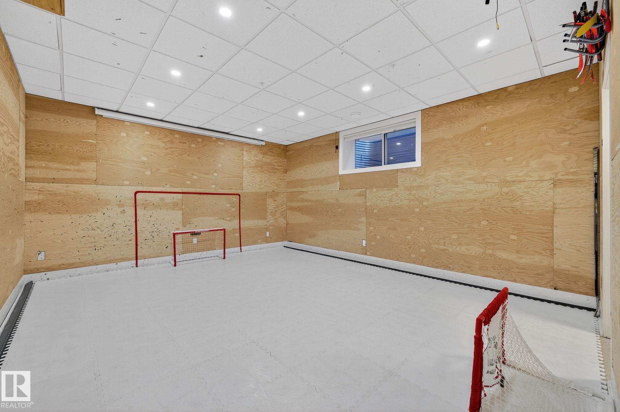 4810 Donsdale Drive, Edmonton, AB - Indoor